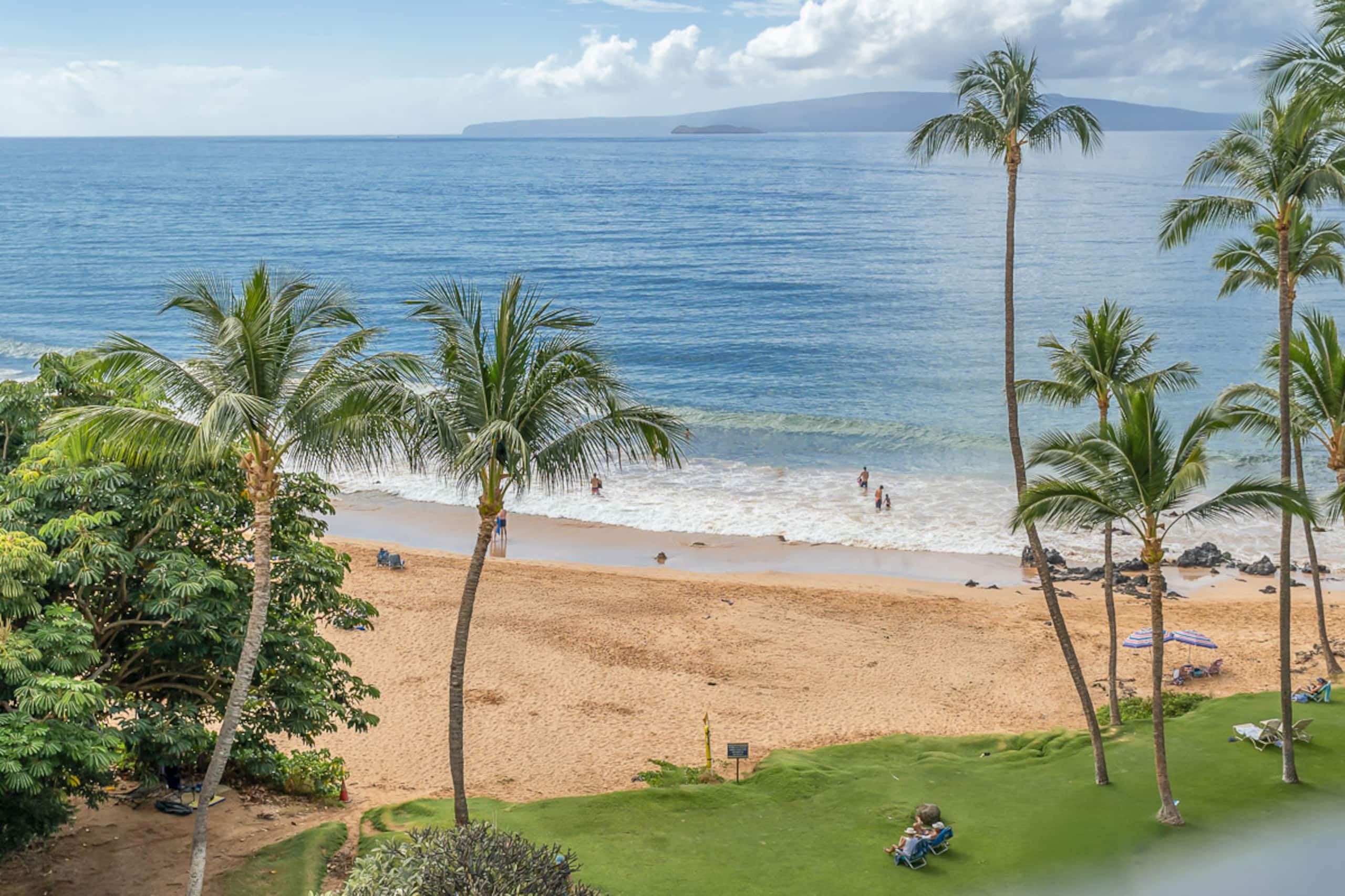 Condo in Kihei · ★5.0 · 2 bedrooms · 3 beds · 2 baths - Image 36