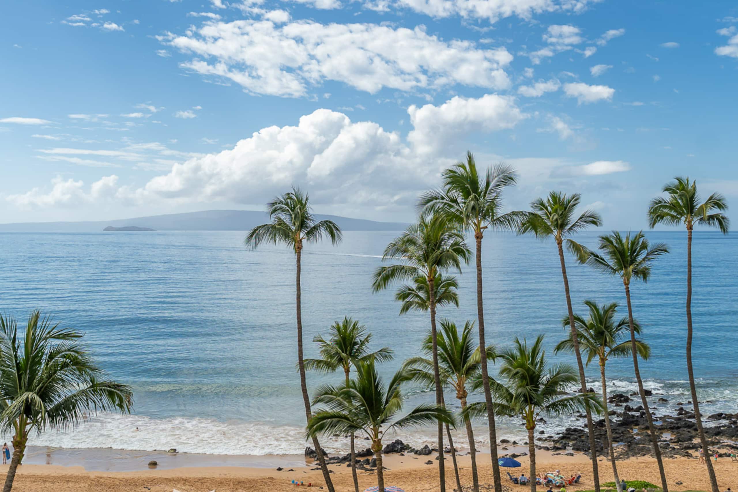 Condo in Kihei · ★5.0 · 2 bedrooms · 3 beds · 2 baths - Image 33