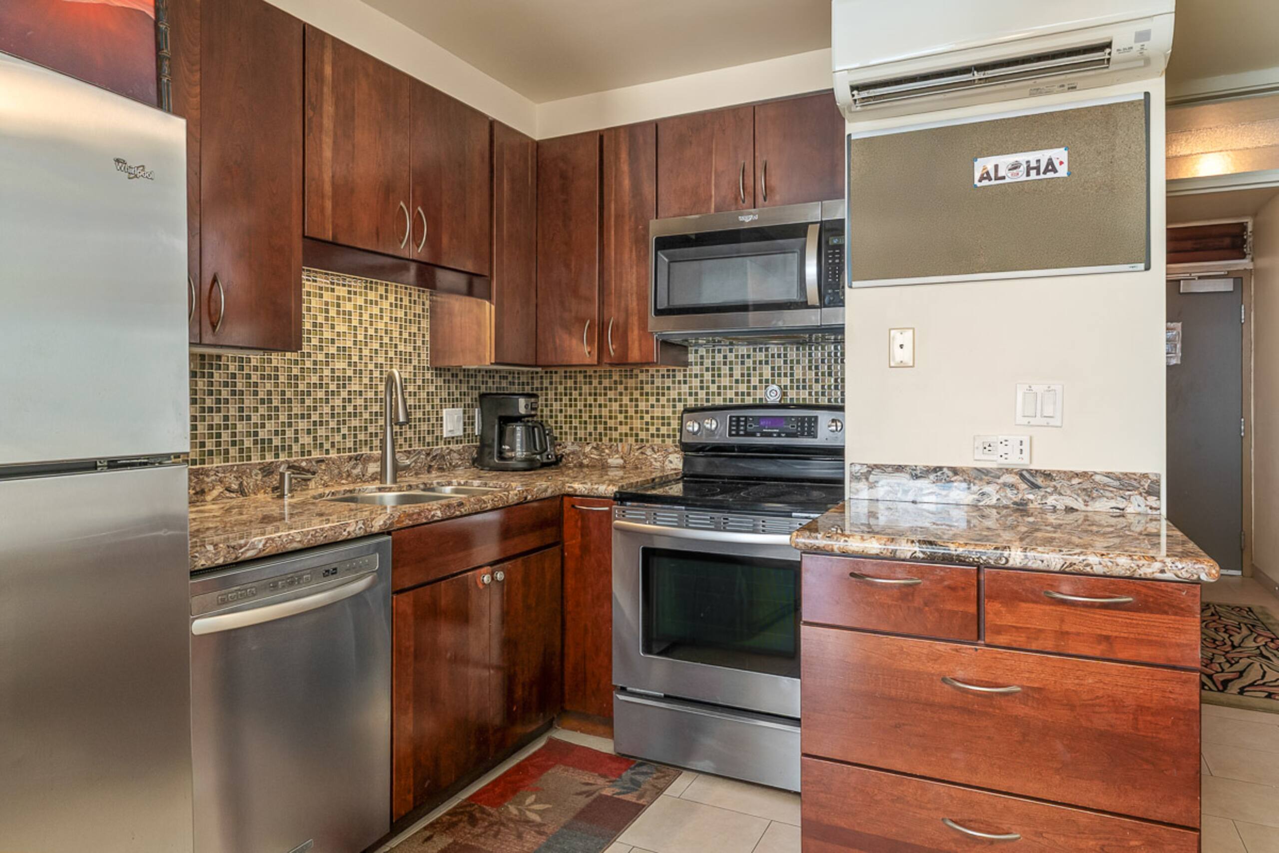 Condo in Kihei · ★5.0 · 2 bedrooms · 3 beds · 2 baths - Image 14