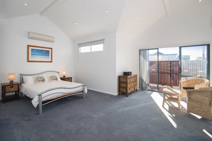 卧室2 （楼上）