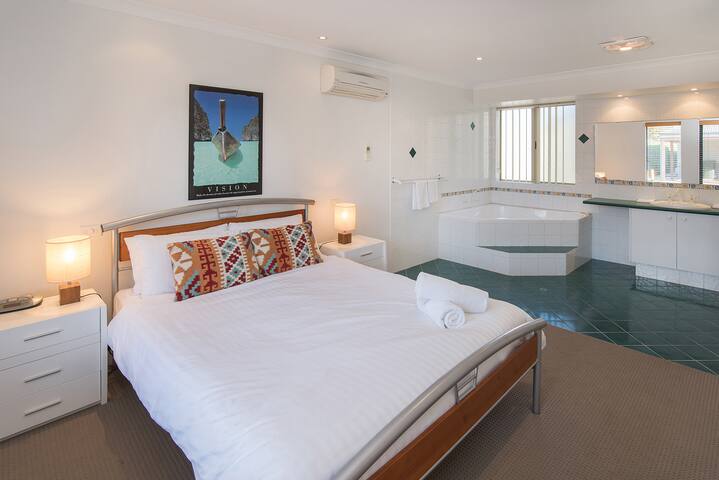 House 06 – Tranquility Dunsborough gallery image 4