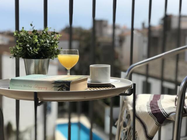 Lovely pool apartment with parking 3