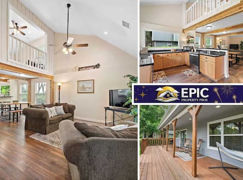 Scenic Waterfront Home: Views, Private, Large Deck