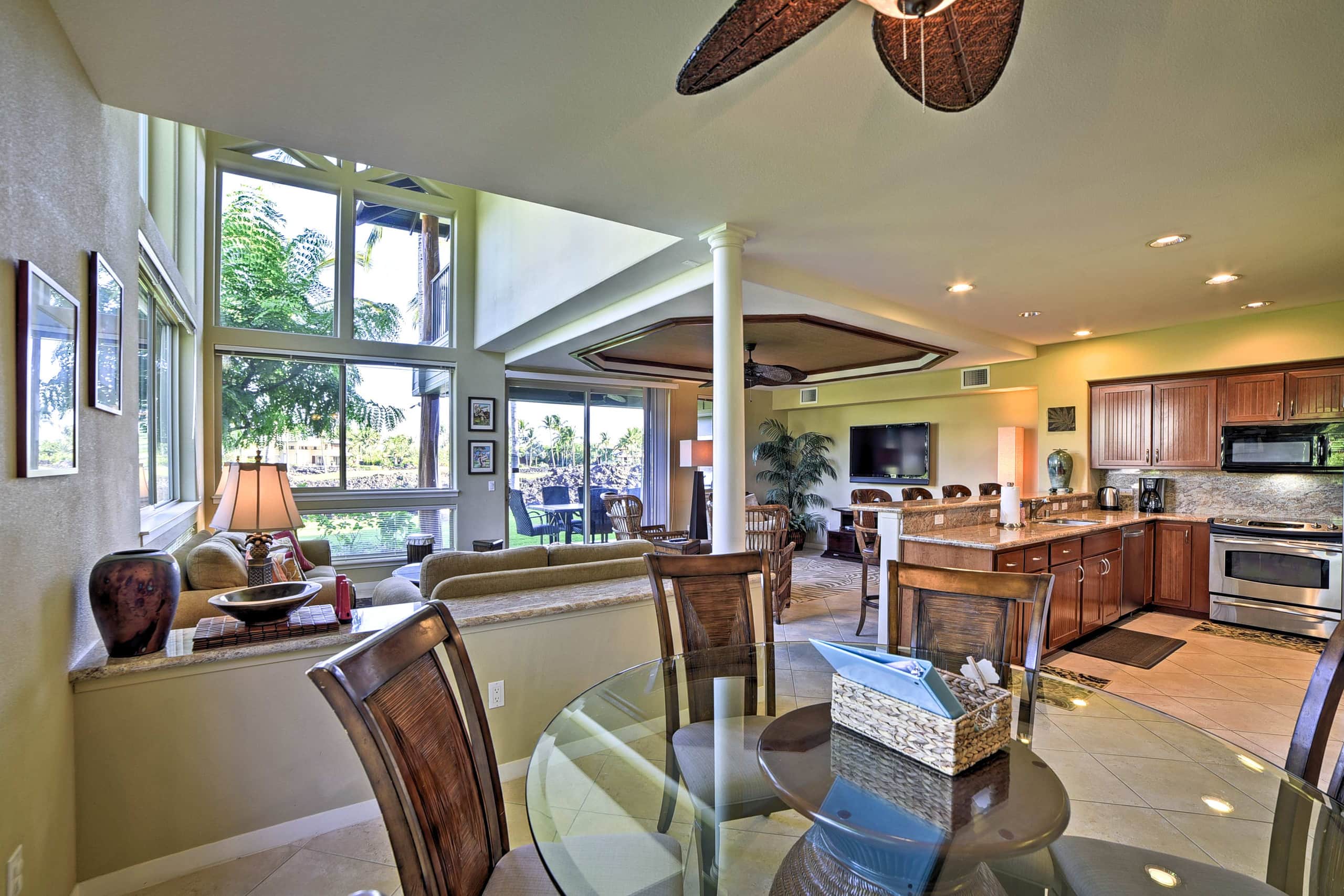 Villa in Waimea · ★4.91 · 3 bedrooms · 4 beds · 3 shared baths - Image 3