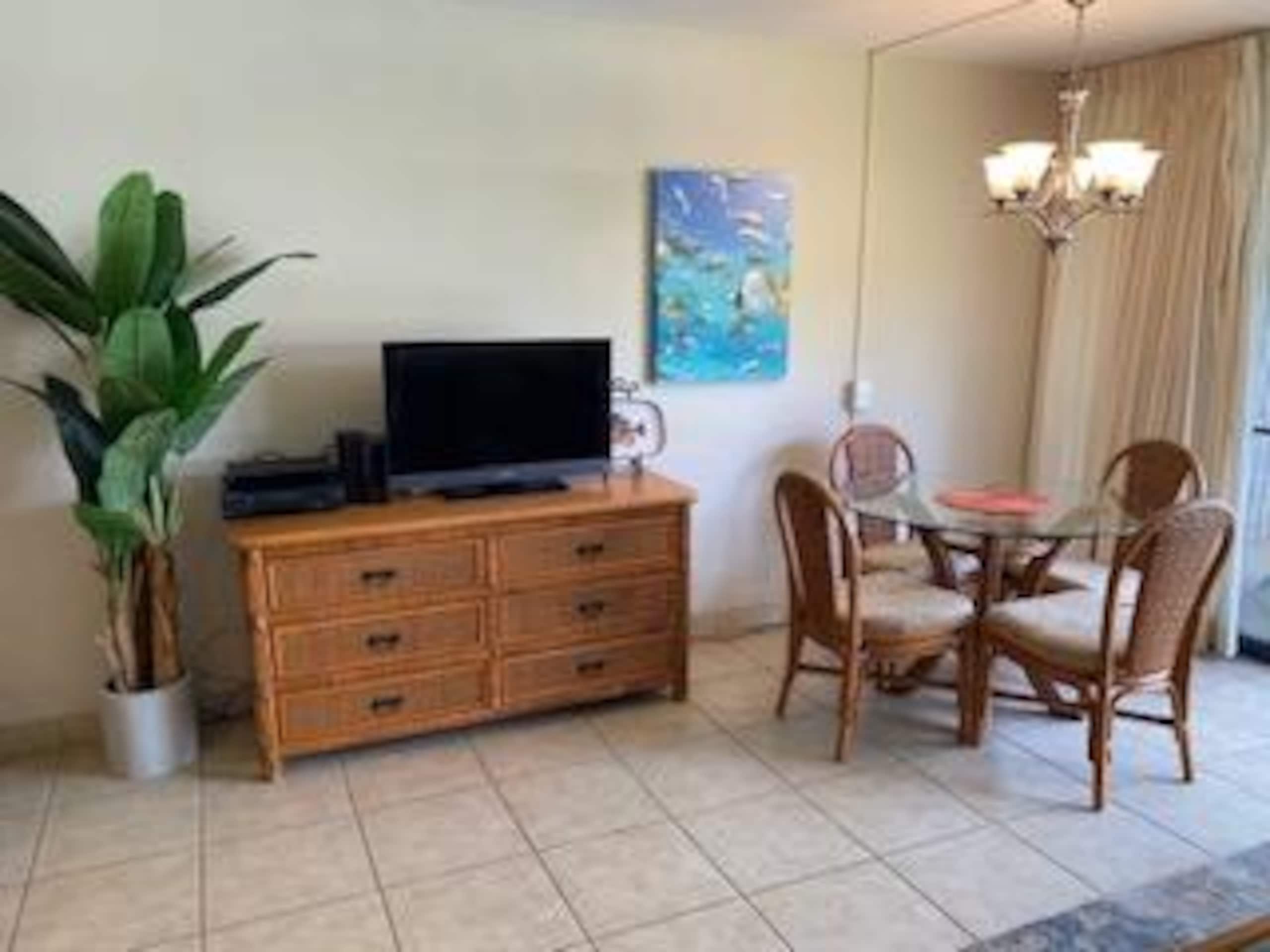 Condo in Kihei · ★4.13 · 1 bedroom · 3 beds · 2 baths - Image 4