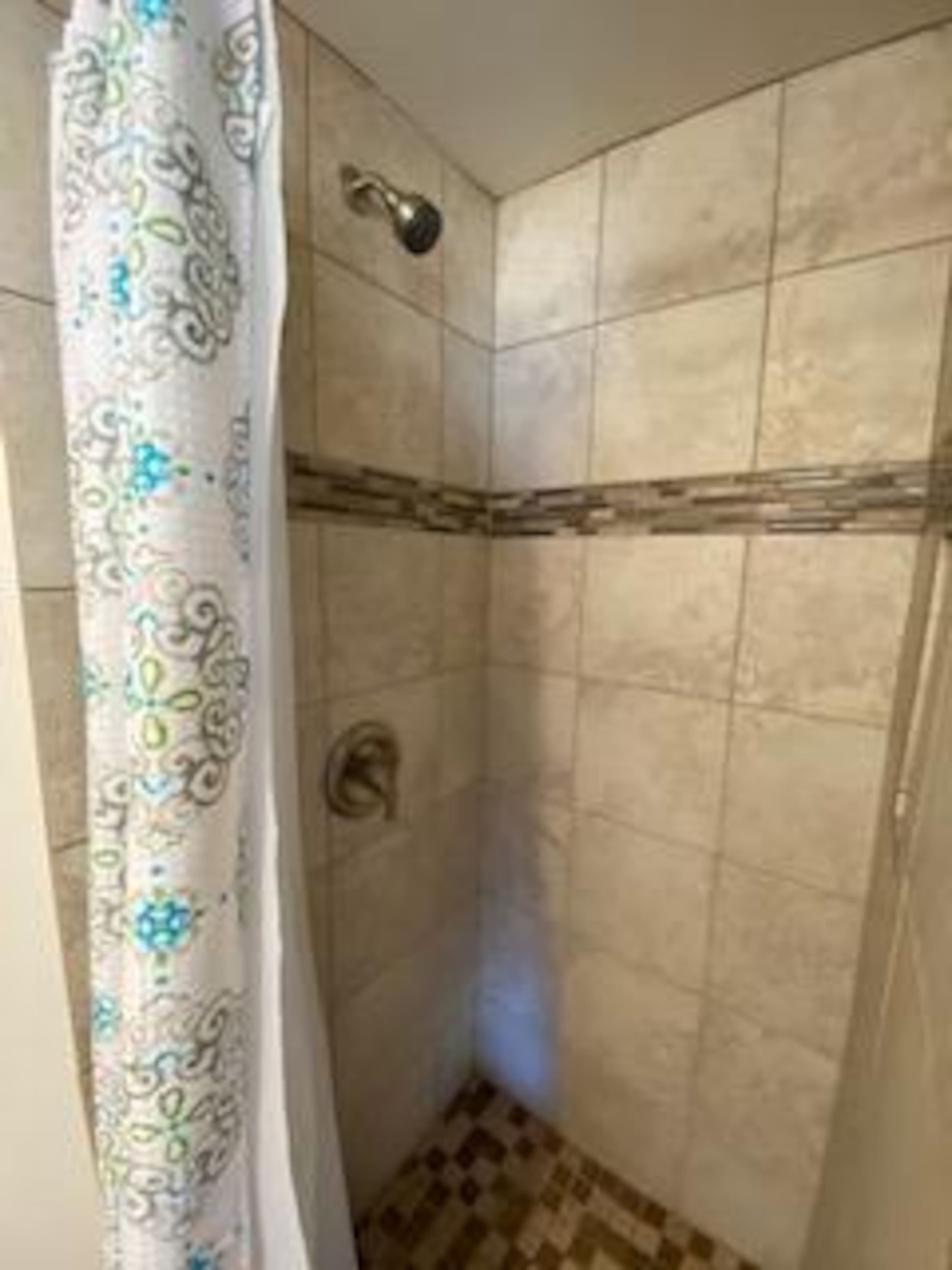 Condo in Kihei · ★4.13 · 1 bedroom · 3 beds · 2 baths - Image 14