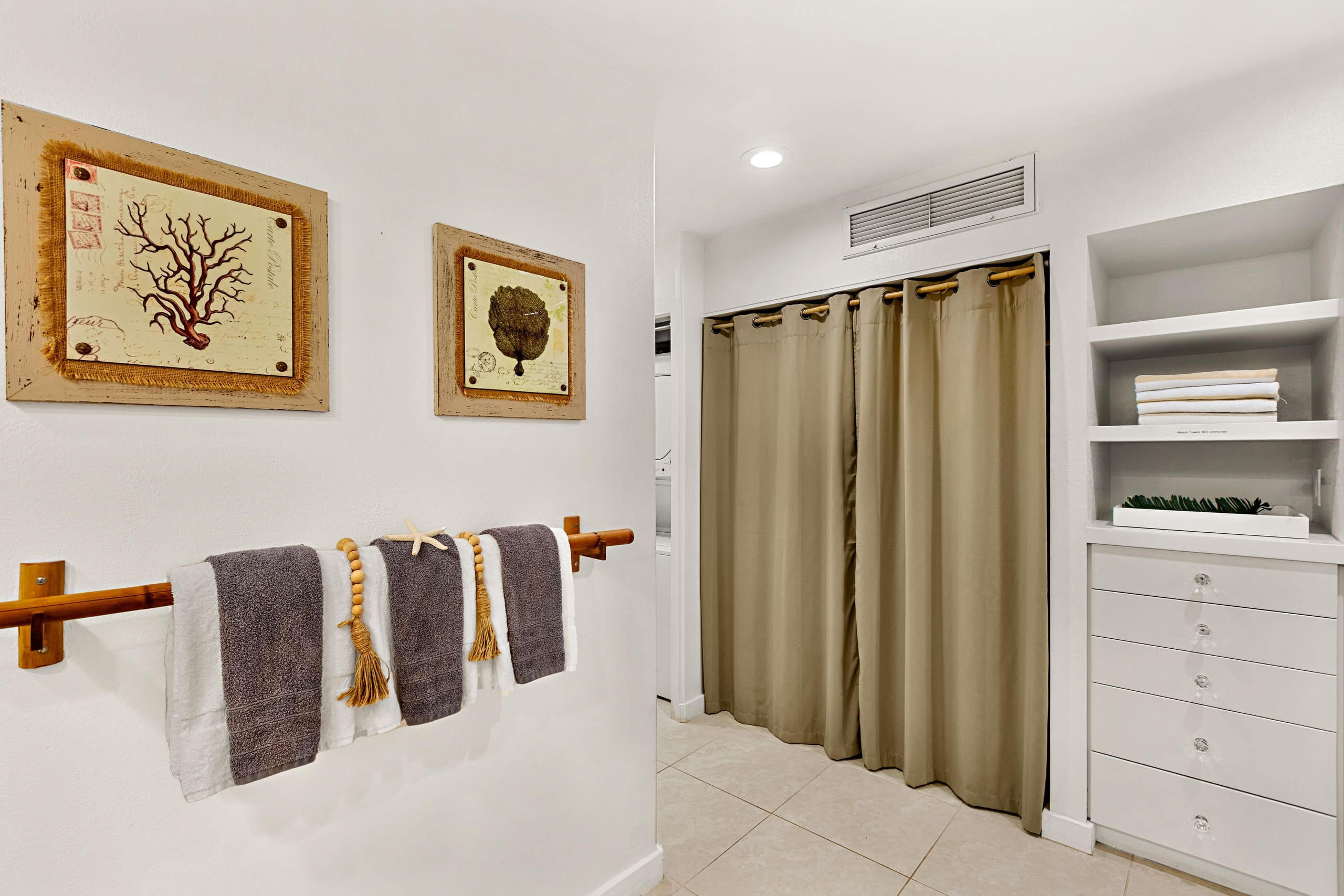 Condo in Kaanapali · ★4.8 · 1 bedroom · 2 beds · 1 bath - Image 18