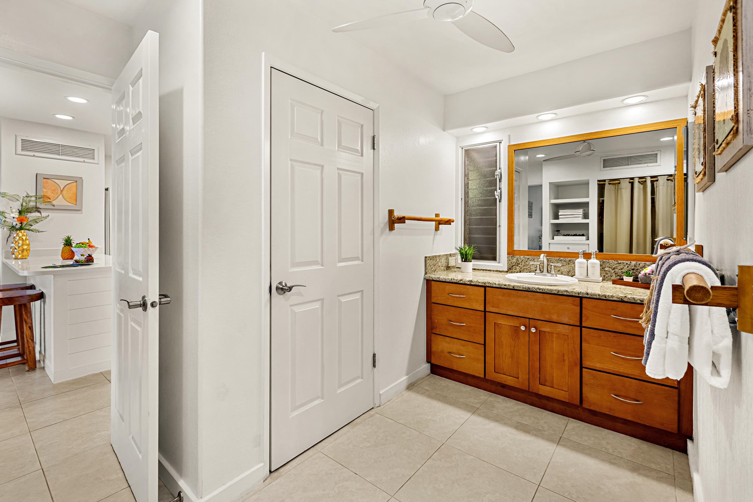 Condo in Kaanapali · ★4.8 · 1 bedroom · 2 beds · 1 bath - Image 20