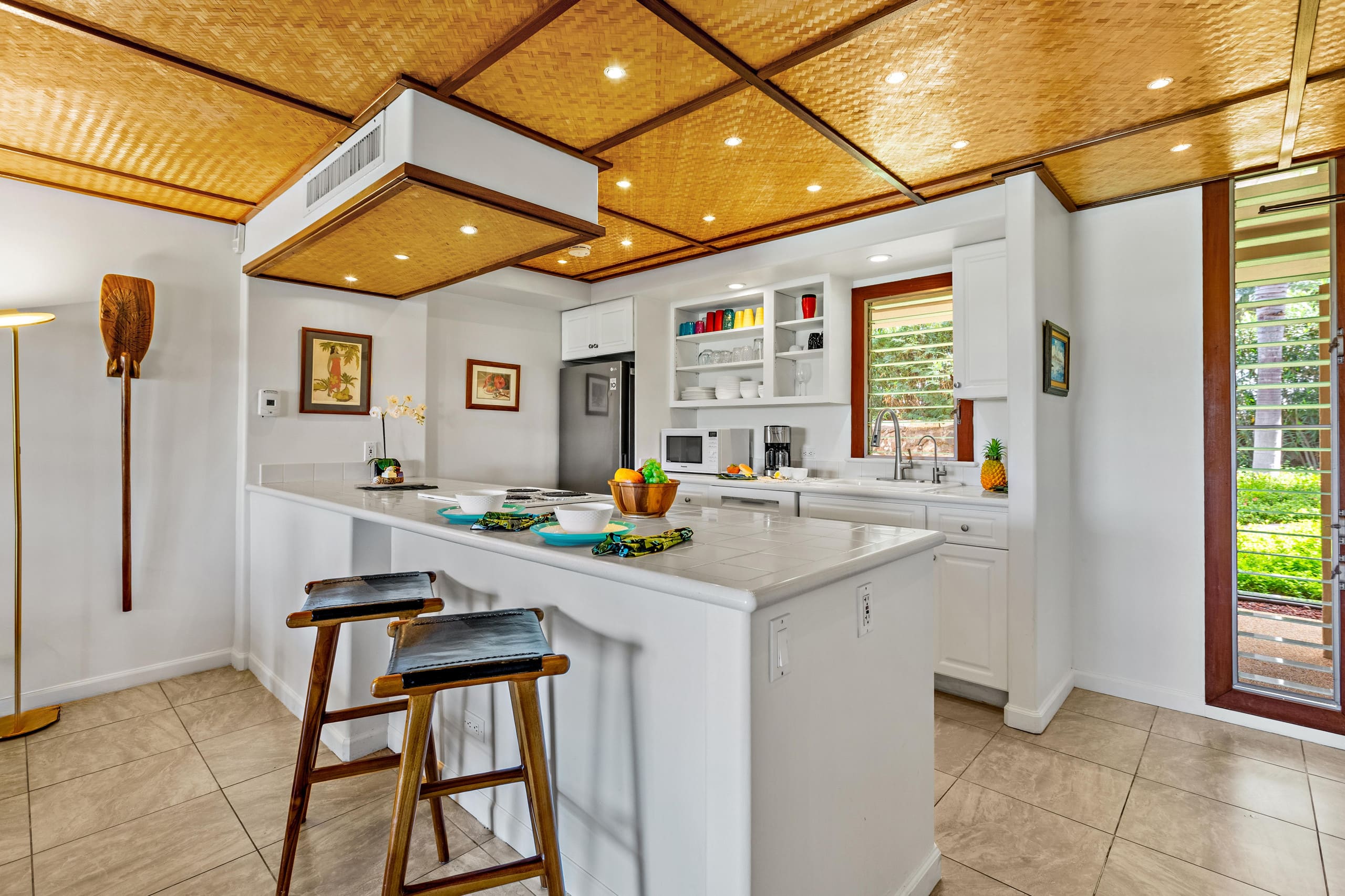 Condo in Kaanapali · ★4.69 · 1 bedroom · 2 beds · 1 bath - Photo 22