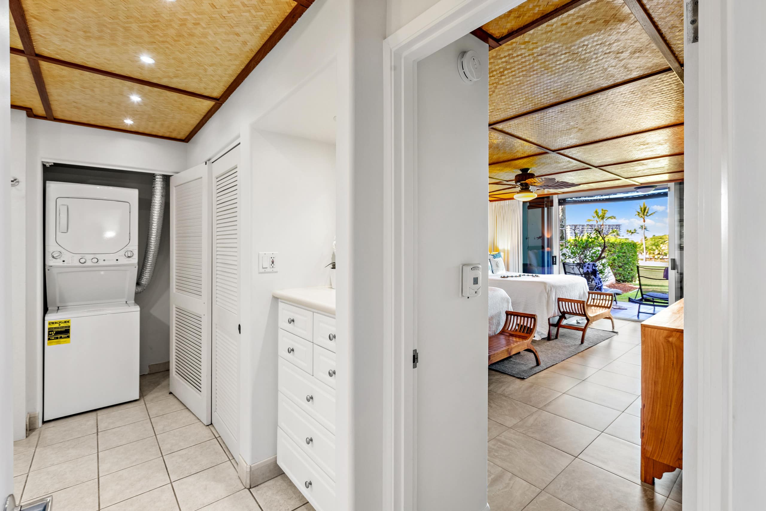Condo in Kaanapali · ★4.69 · 1 bedroom · 2 beds · 1 bath - Photo 27