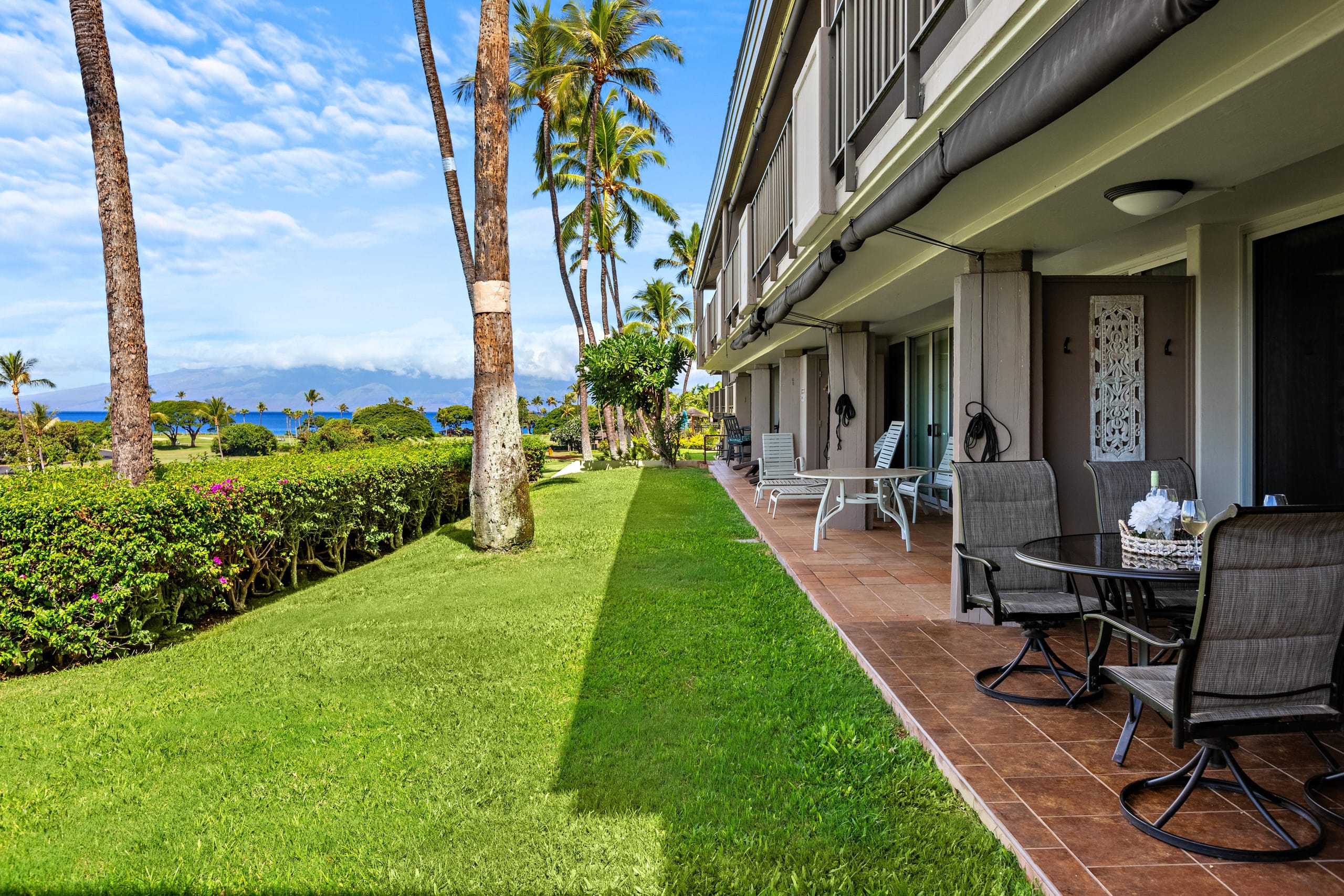 Condo in Kaanapali · ★4.69 · 1 bedroom · 2 beds · 1 bath - Photo 11