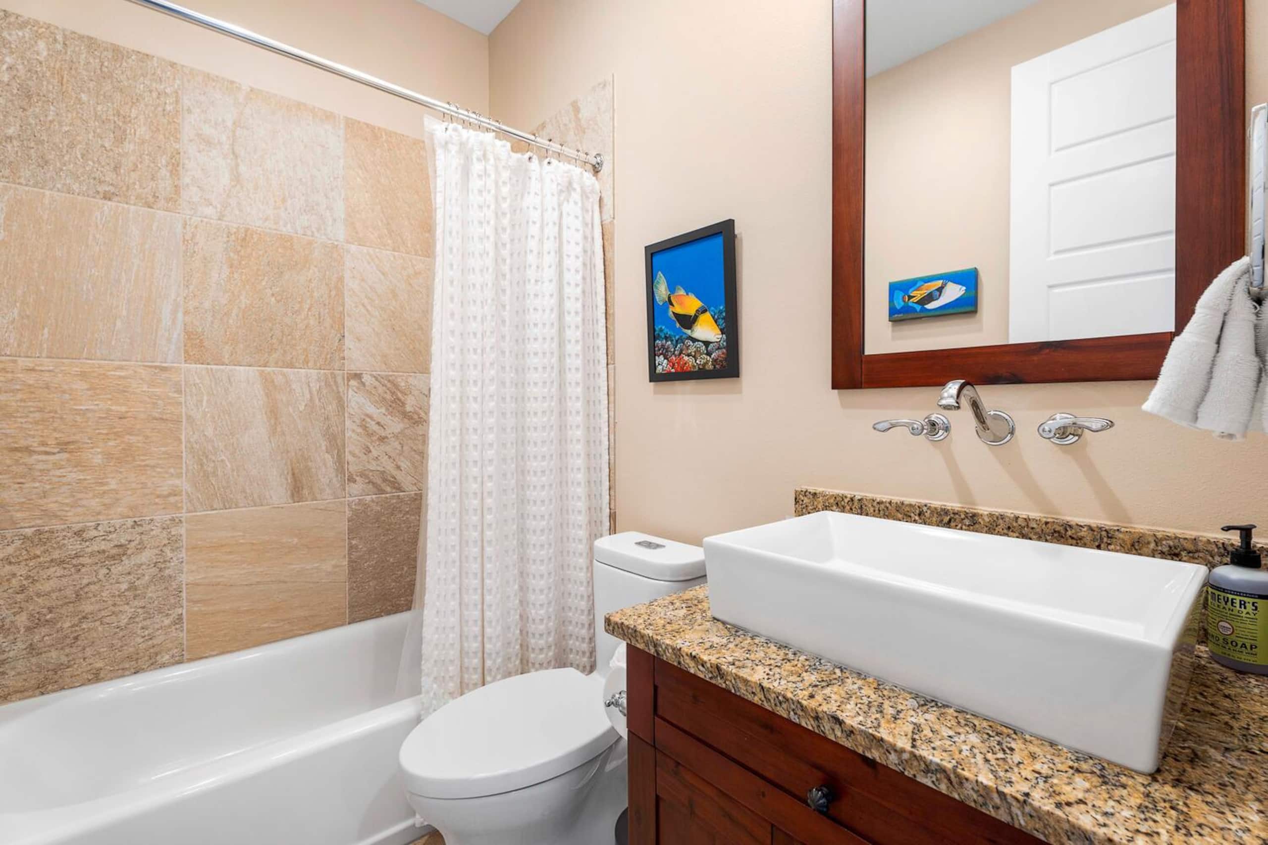 Home in Kailua-Kona · ★4.89 · 3 bedrooms · 3 beds · 3 baths - Image 12