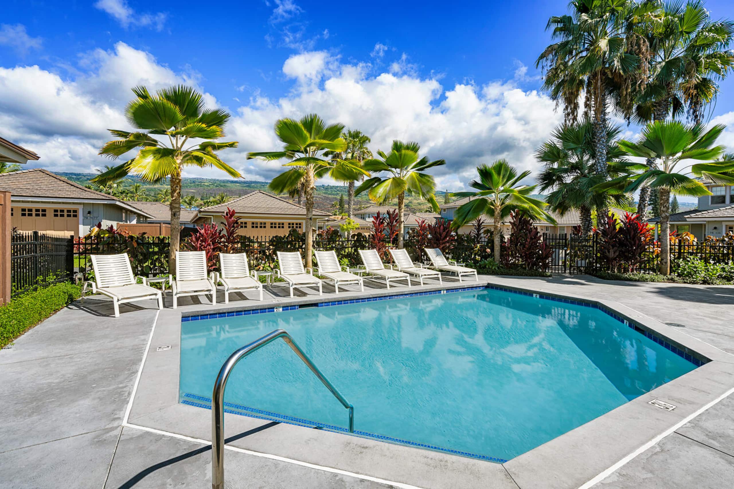 Home in Kailua-Kona · ★4.89 · 3 bedrooms · 3 beds · 3 baths - Image 47