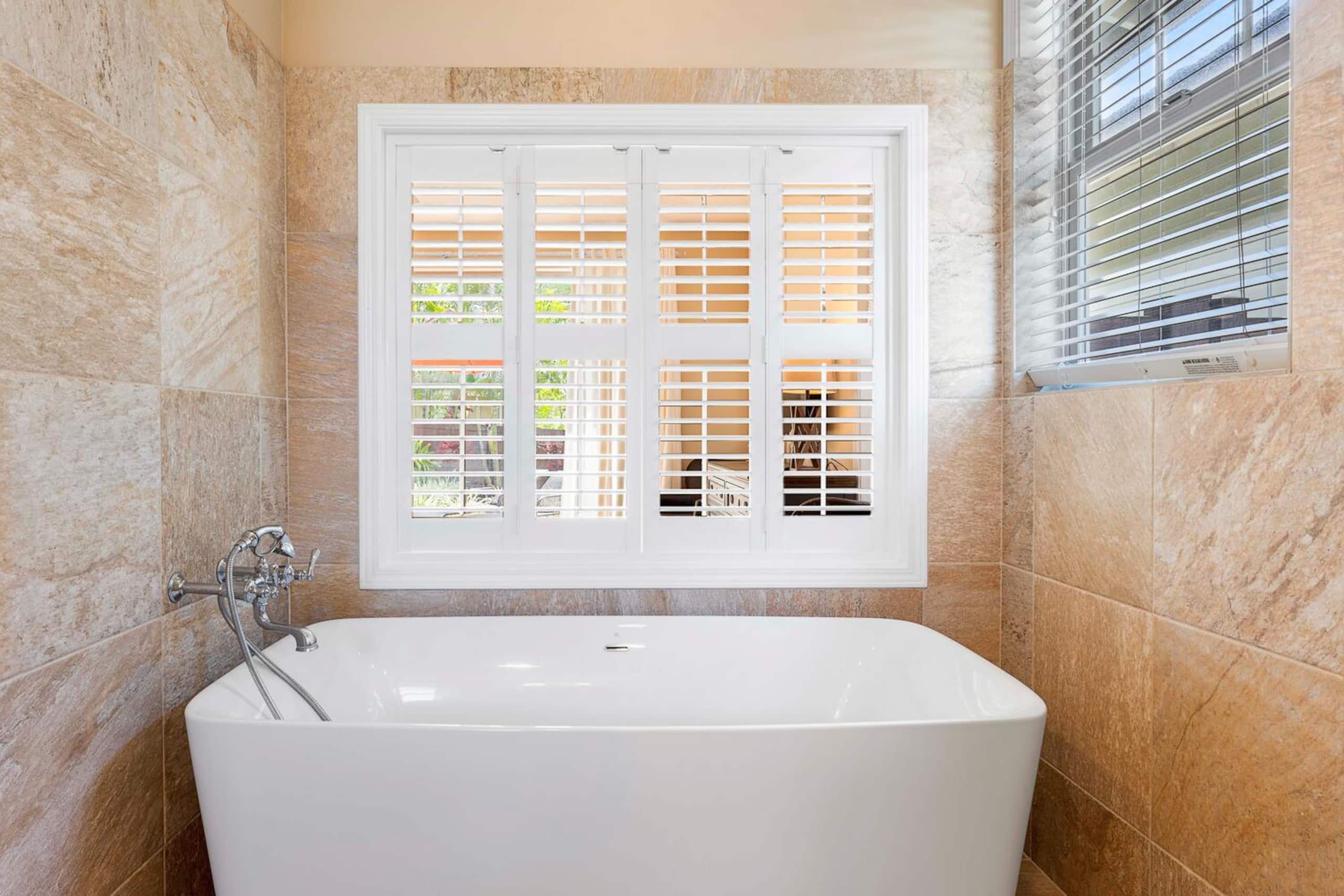 Home in Kailua-Kona · ★4.89 · 3 bedrooms · 3 beds · 3 baths - Image 11