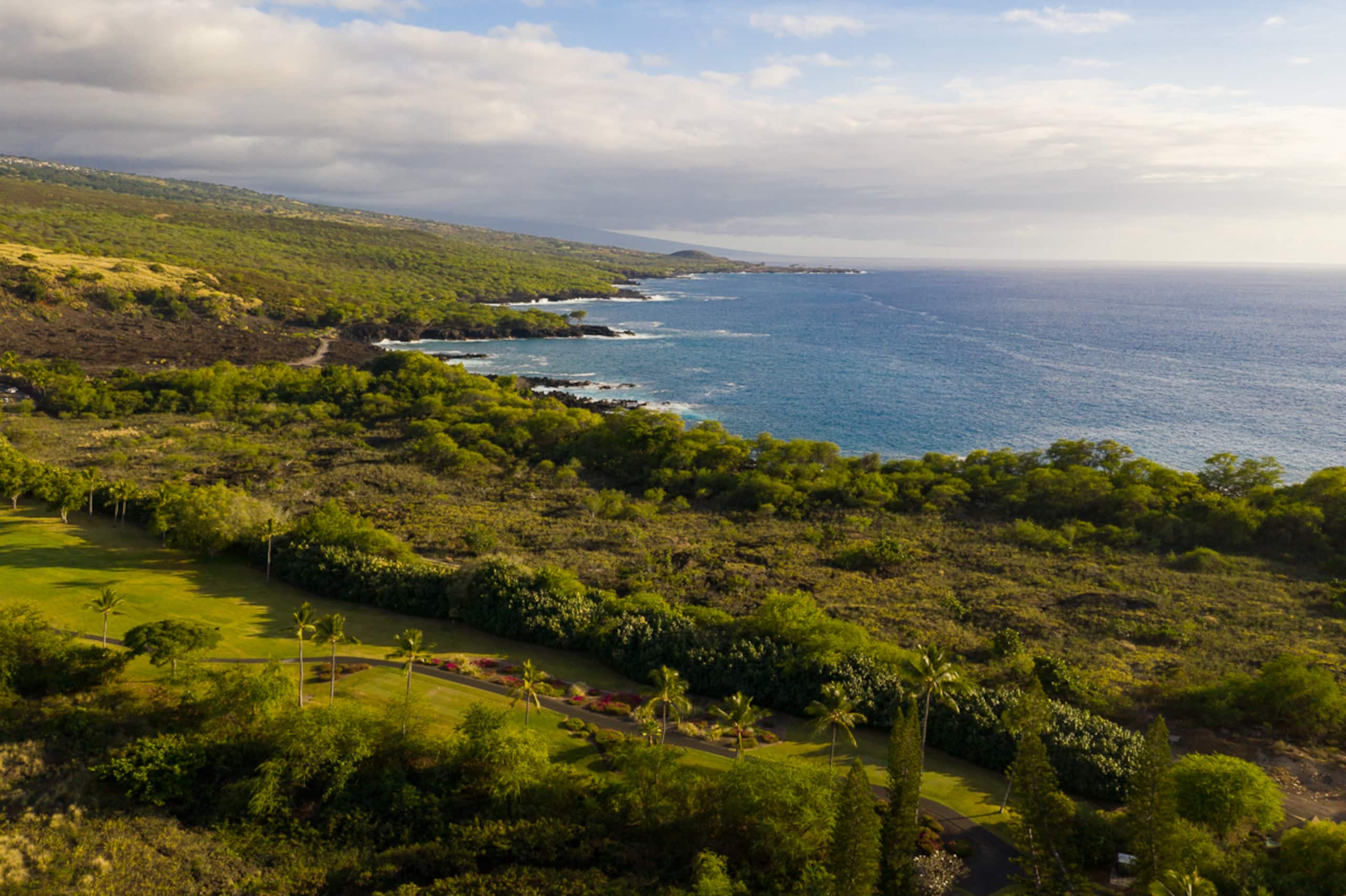 Home in Kailua-Kona · ★4.89 · 3 bedrooms · 3 beds · 3 baths - Image 56
