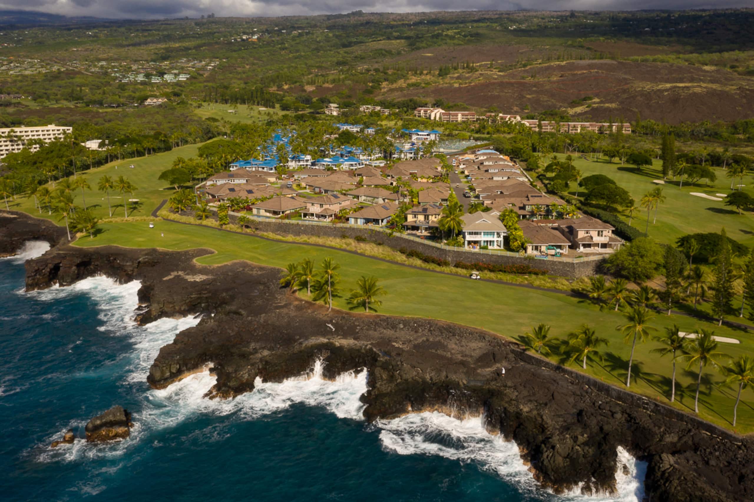 Home in Kailua-Kona · ★4.89 · 3 bedrooms · 3 beds · 3 baths - Image 54