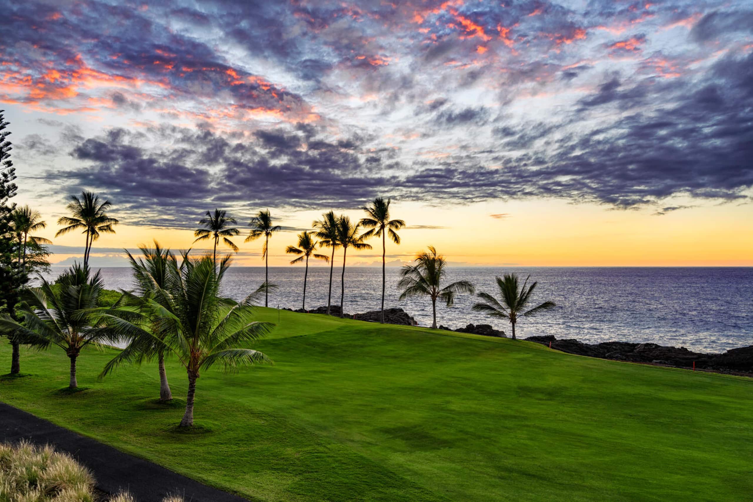 Home in Kailua-Kona · ★4.89 · 3 bedrooms · 3 beds · 3 baths - Image 43