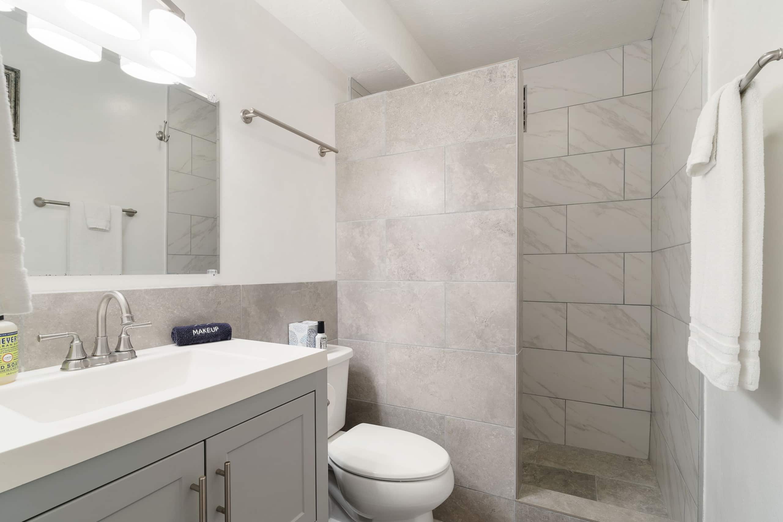 Condo in Kahuku · ★4.68 · 2 bedrooms · 3 beds · 2 shared baths - Image 10