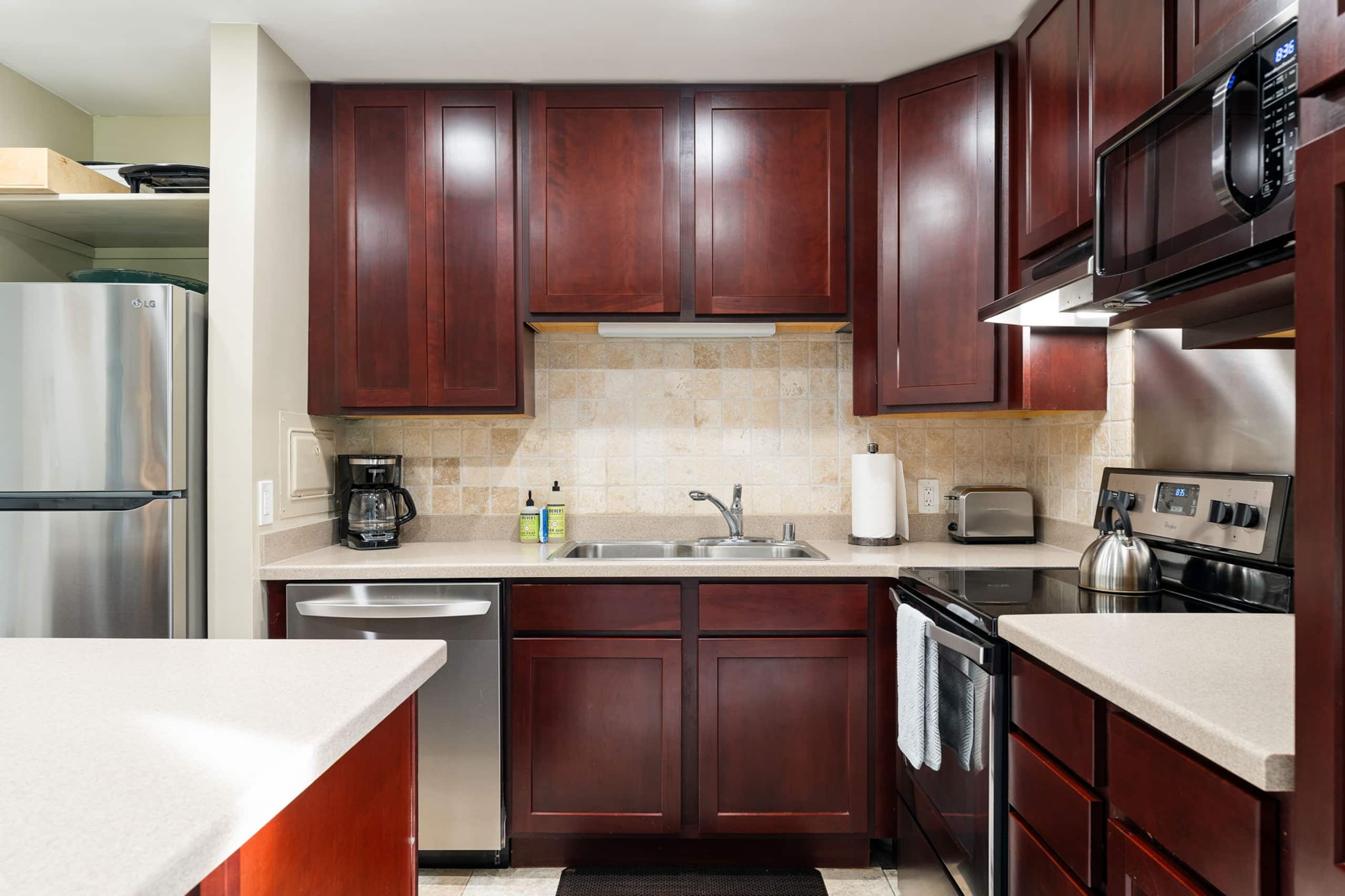 Condo in Kahuku · ★4.68 · 2 bedrooms · 3 beds · 2 shared baths - Image 4