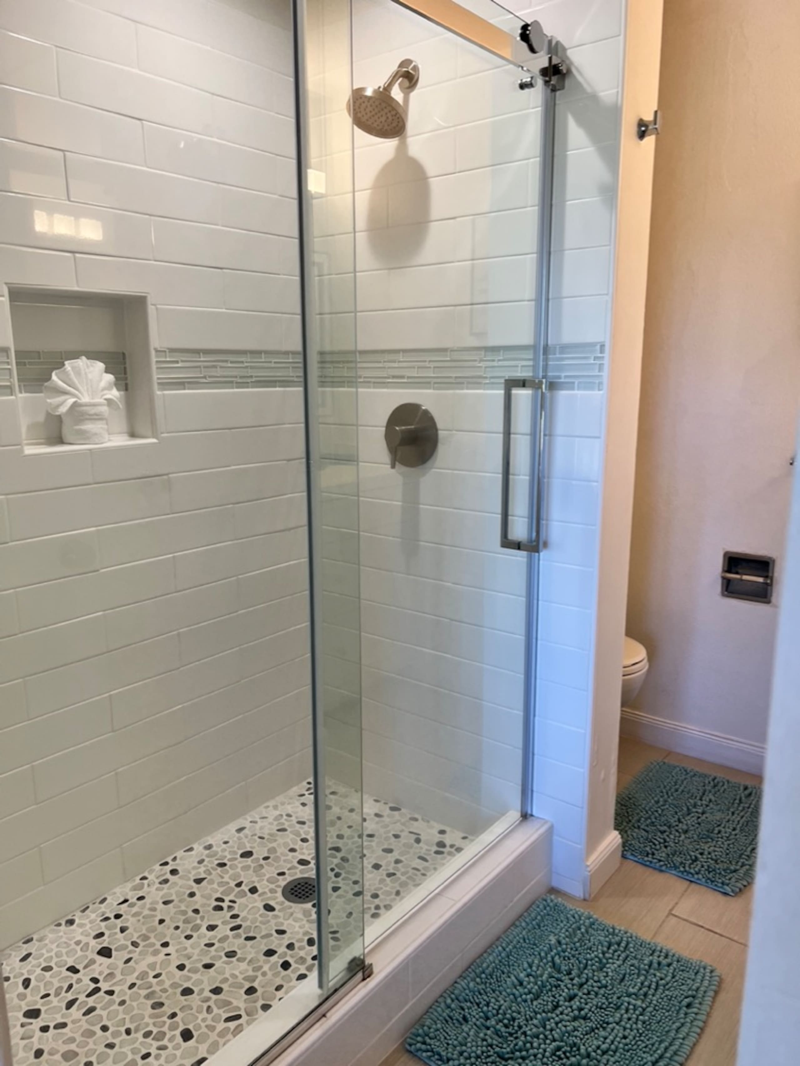 Condo in Kahuku · ★4.82 · 2 bedrooms · 4 beds · 2 shared baths - Image 16