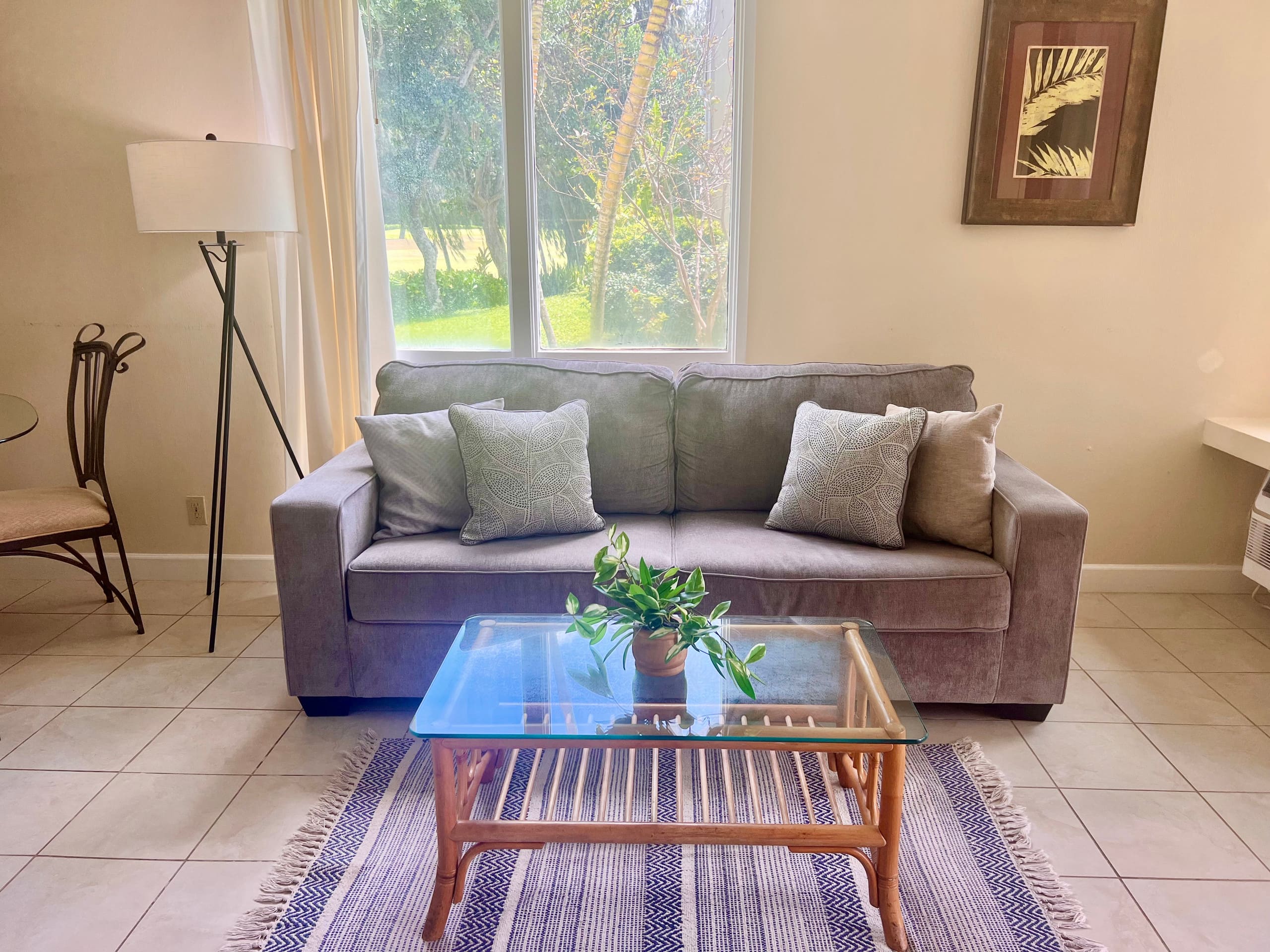 Condo in Kahuku · ★4.71 · 1 bedroom · 2 beds · 1 shared bath - Image 5