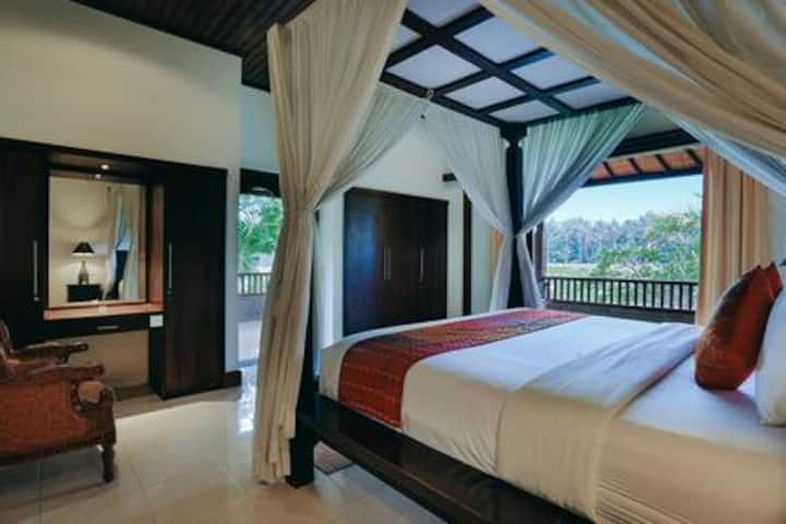 UMAH BIDADARI 2 · Ubud Bliss 3BR Private Pool With Rice Fields View