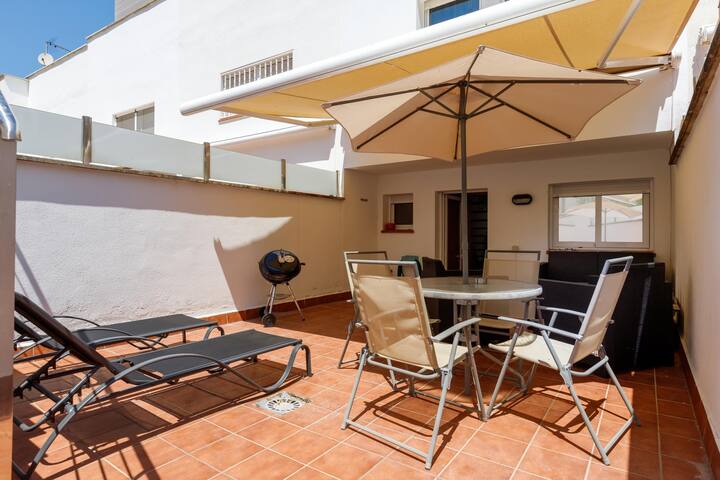 Big terrace house with parking