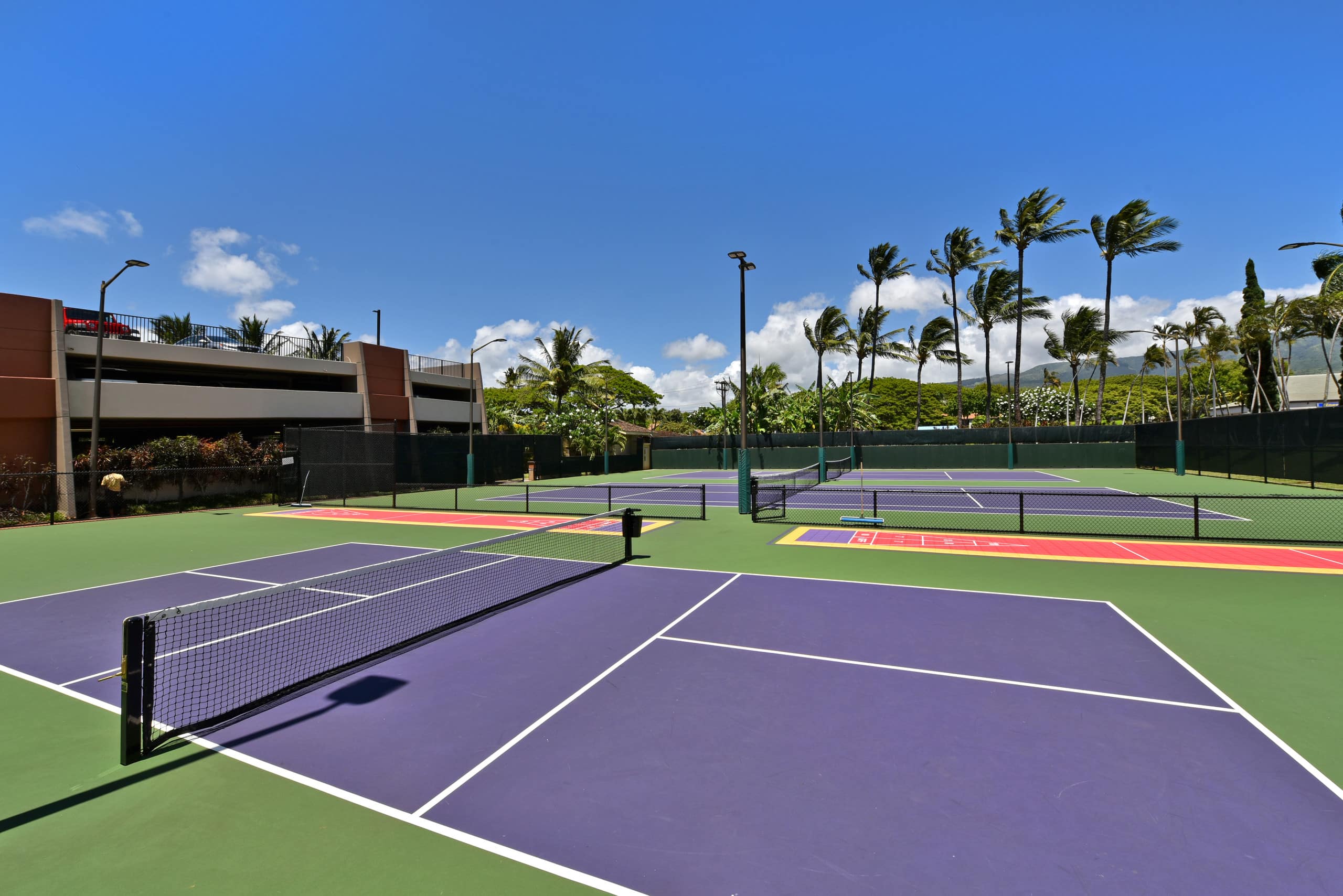 Condo in Lahaina · ★4.74 · 2 bedrooms · 4 beds · 2 baths - Image 22