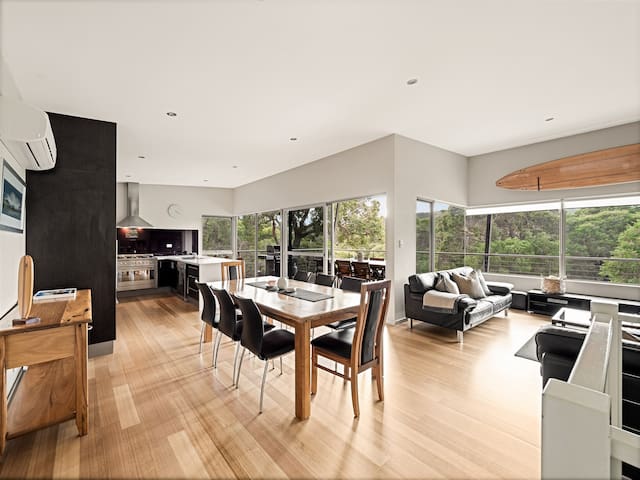 Longboard House—Minutes from Yallingup Beach