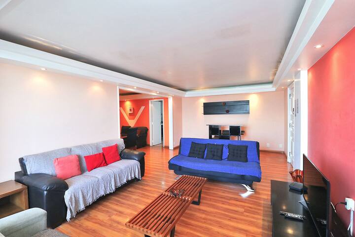 Sea view apartment for up to 14 people gallery image 4