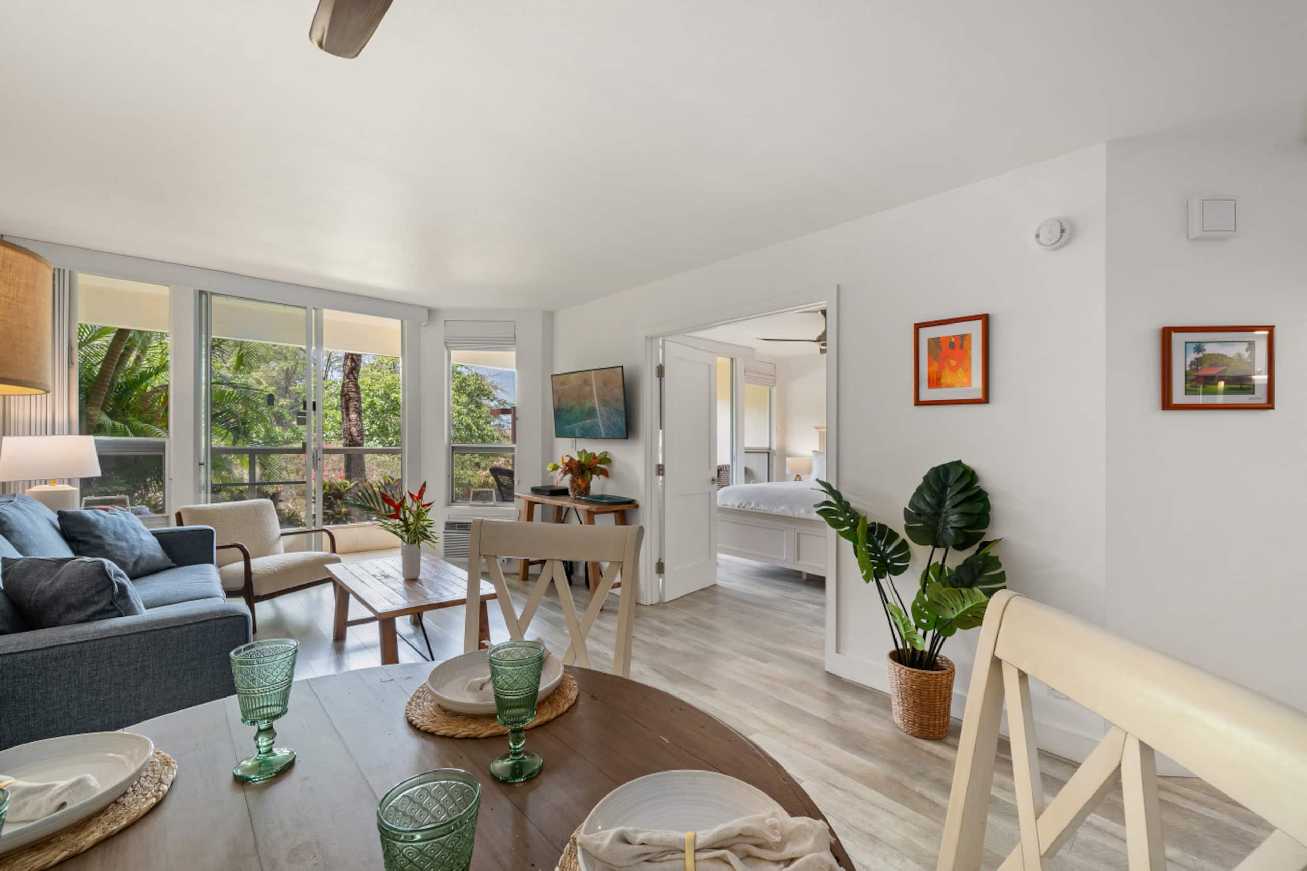 Condo in Kihei · ★4.96 · 1 bedroom · 2 beds · 1 private bath - Image 11