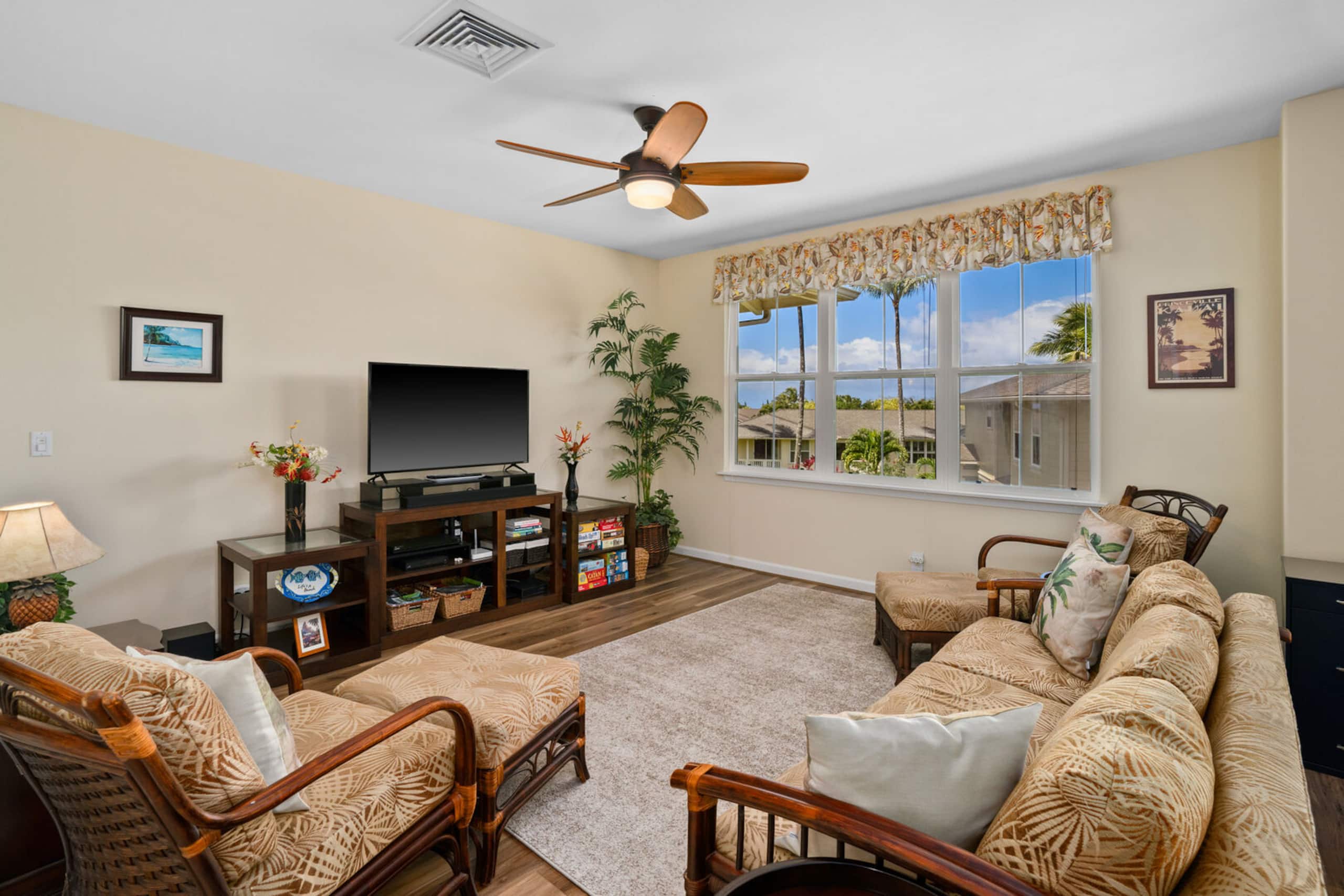 Townhouse in Princeville · ★4.88 · 3 bedrooms · 3 beds · 2.5 baths - Image 1