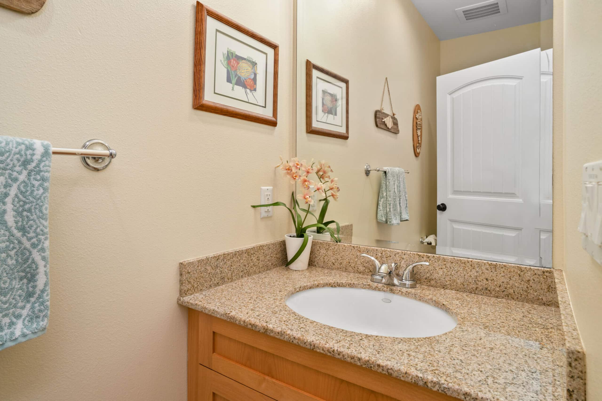 Townhouse in Princeville · ★4.88 · 3 bedrooms · 3 beds · 2.5 baths - Image 13
