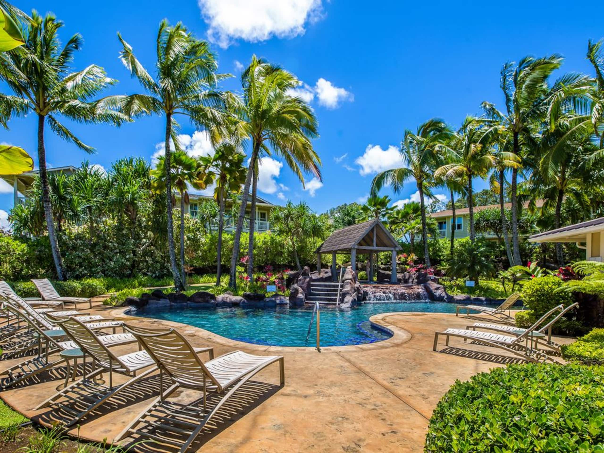 Townhouse in Princeville · ★4.88 · 3 bedrooms · 3 beds · 2.5 baths - Image 2