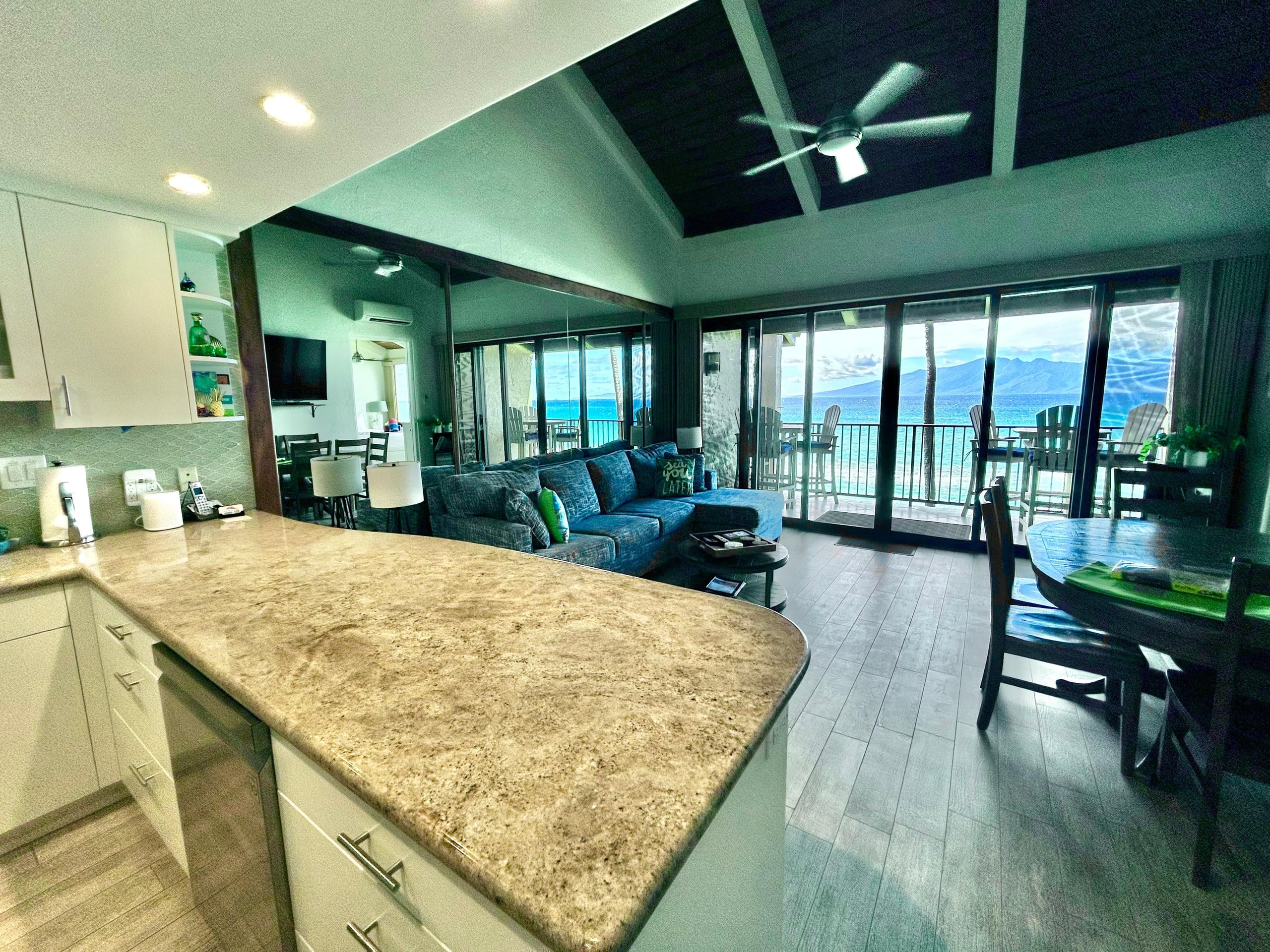 Condo in Lahaina · ★4.93 · 3 bedrooms · 4 beds · 3 private baths - Image 7