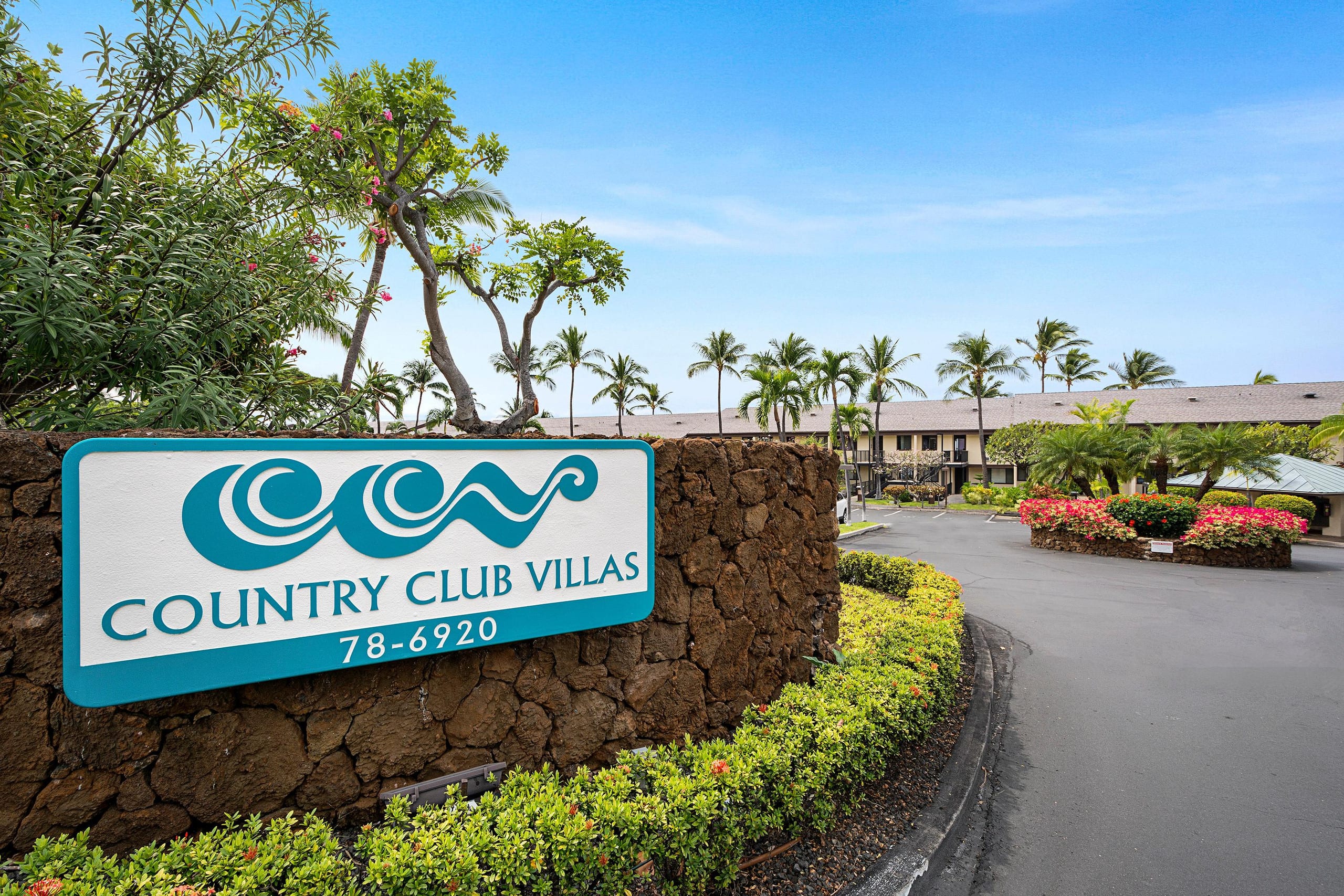Condo in Kailua-Kona · ★4.89 · 2 bedrooms · 3 beds · 2 private baths - Image 50