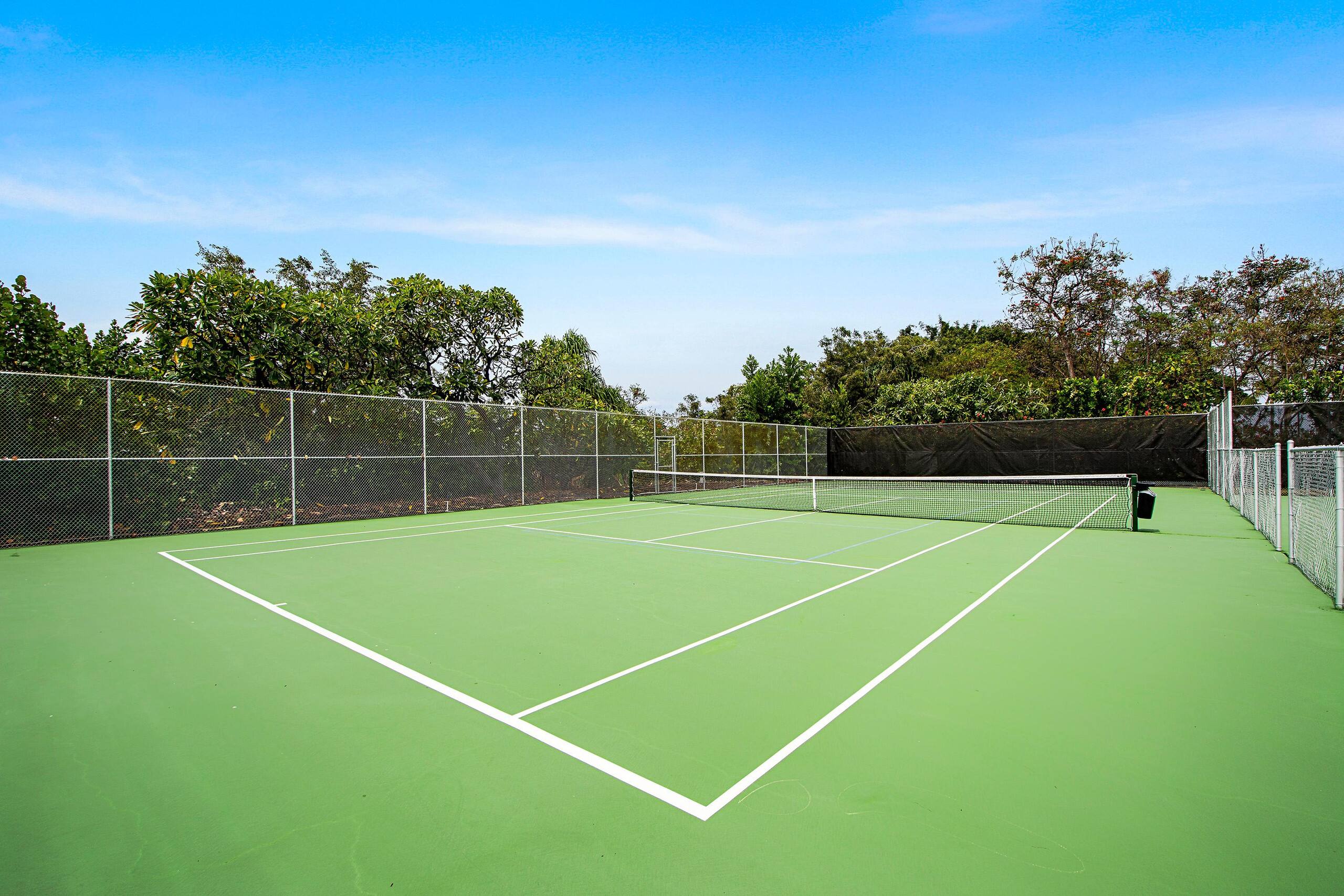 Condo in Kailua-Kona · ★4.89 · 2 bedrooms · 3 beds · 2 private baths - Image 32
