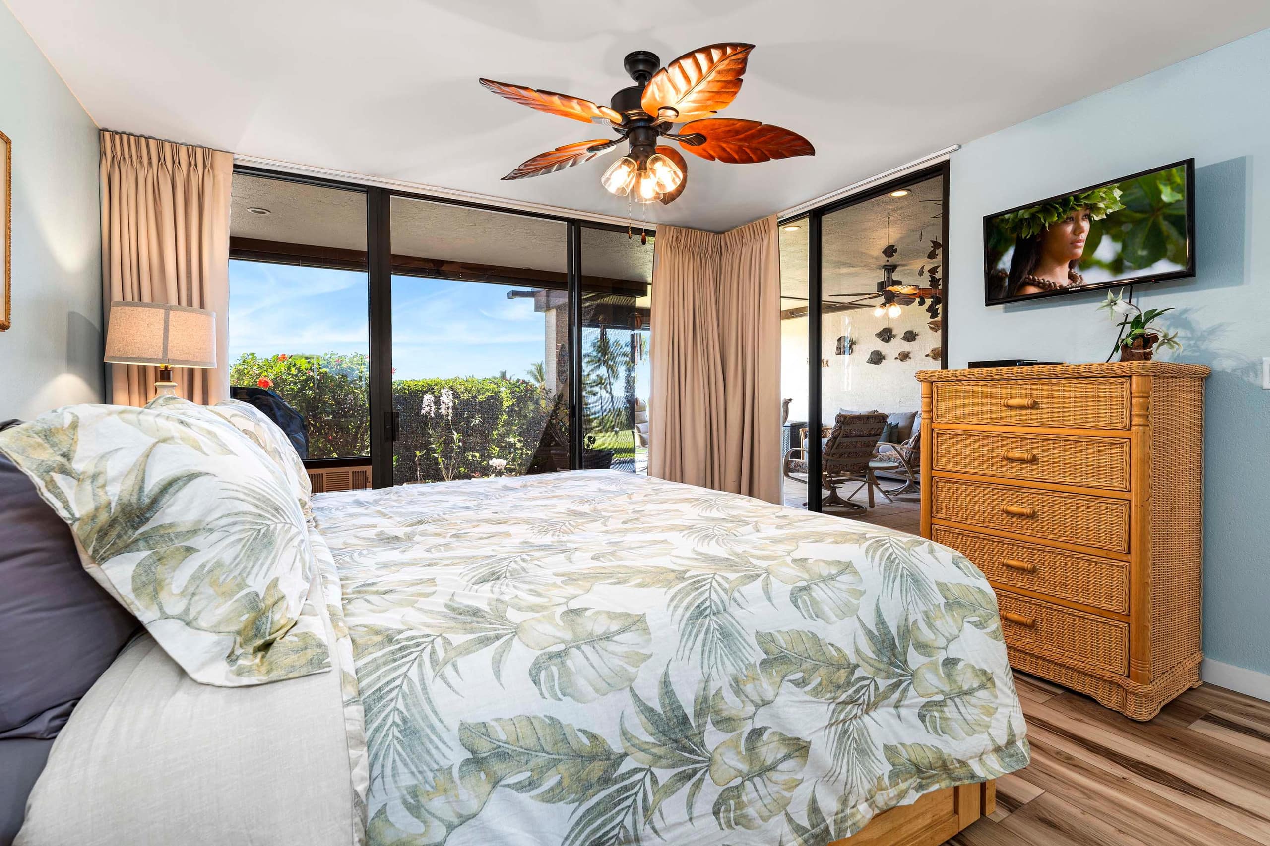 Condo in Kailua-Kona · ★4.89 · 2 bedrooms · 3 beds · 2 private baths - Image 14