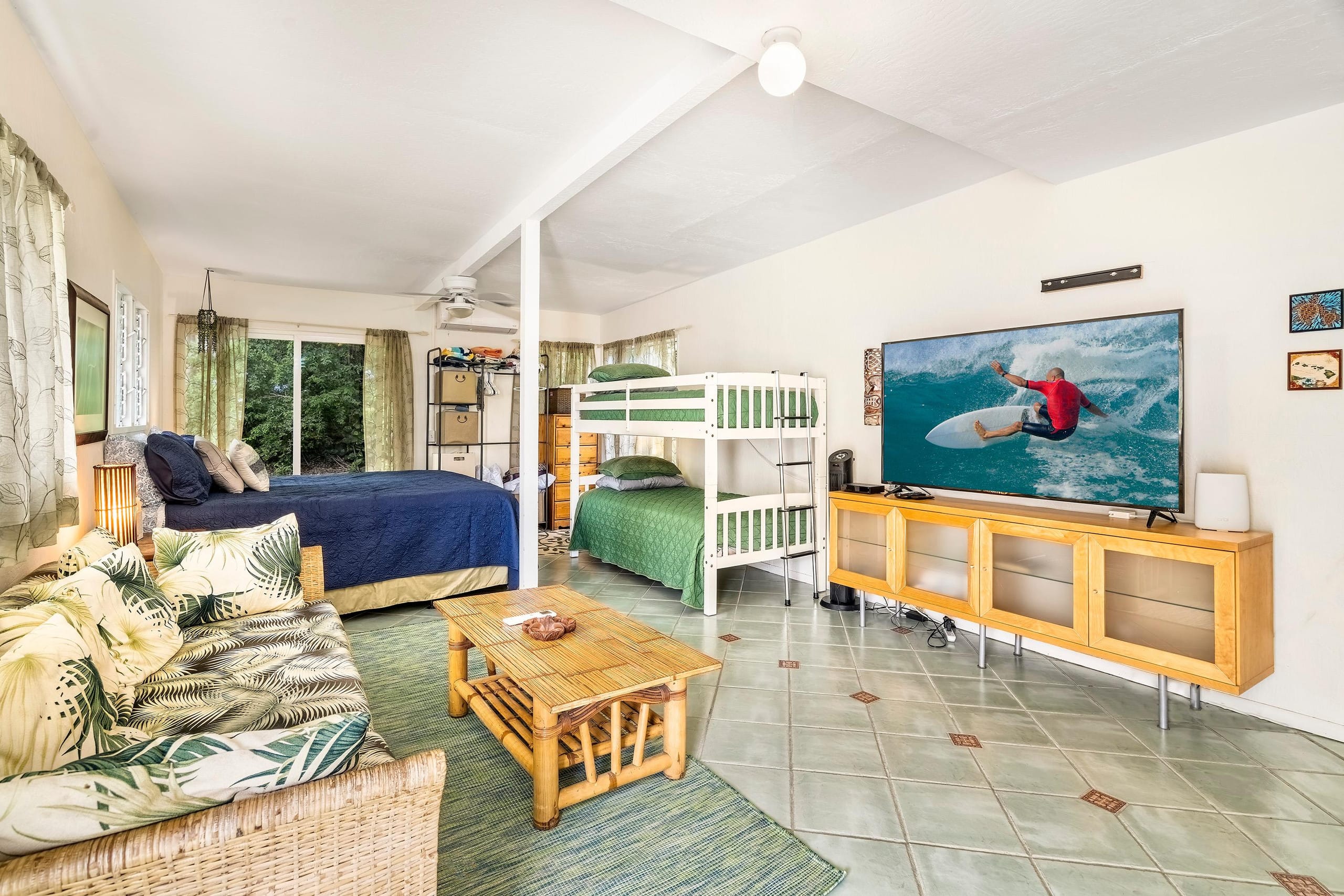 Home in Kailua-Kona · ★4.9 · 4 bedrooms · 6 beds · 3 private baths - Image 23