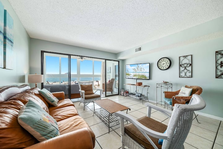 Edgewater West 23 | Gulf-front + Pool - Gulf Shores, AL