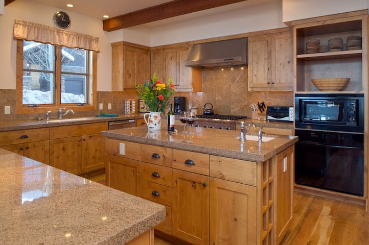 Jackson Hole Resort Lodging managed Airbnb listing 3