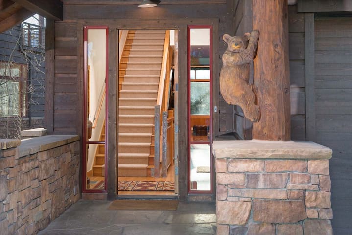 Jackson Hole Resort Lodging managed Airbnb listing 2