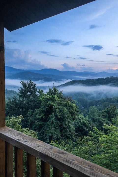Hard To Believe Views GSMNP/Near DwTn Gatlinburg