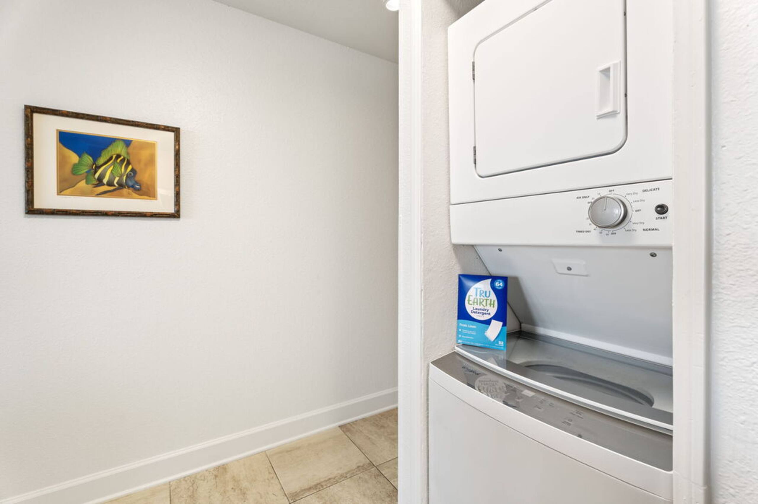 Condo in Kailua-Kona · ★4.33 · 2 bedrooms · 3 beds · 2 baths - Image 26