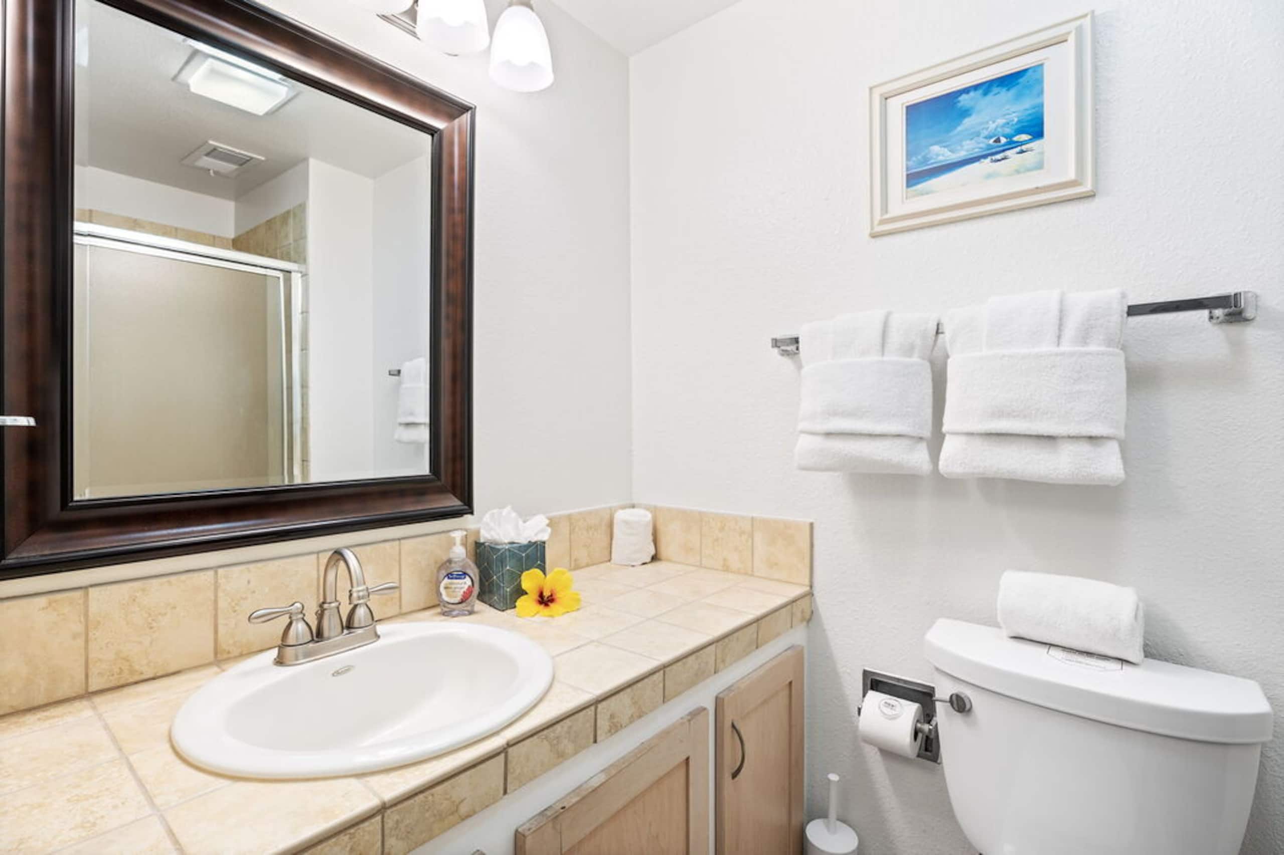 Condo in Kailua-Kona · ★4.33 · 2 bedrooms · 3 beds · 2 baths - Image 19