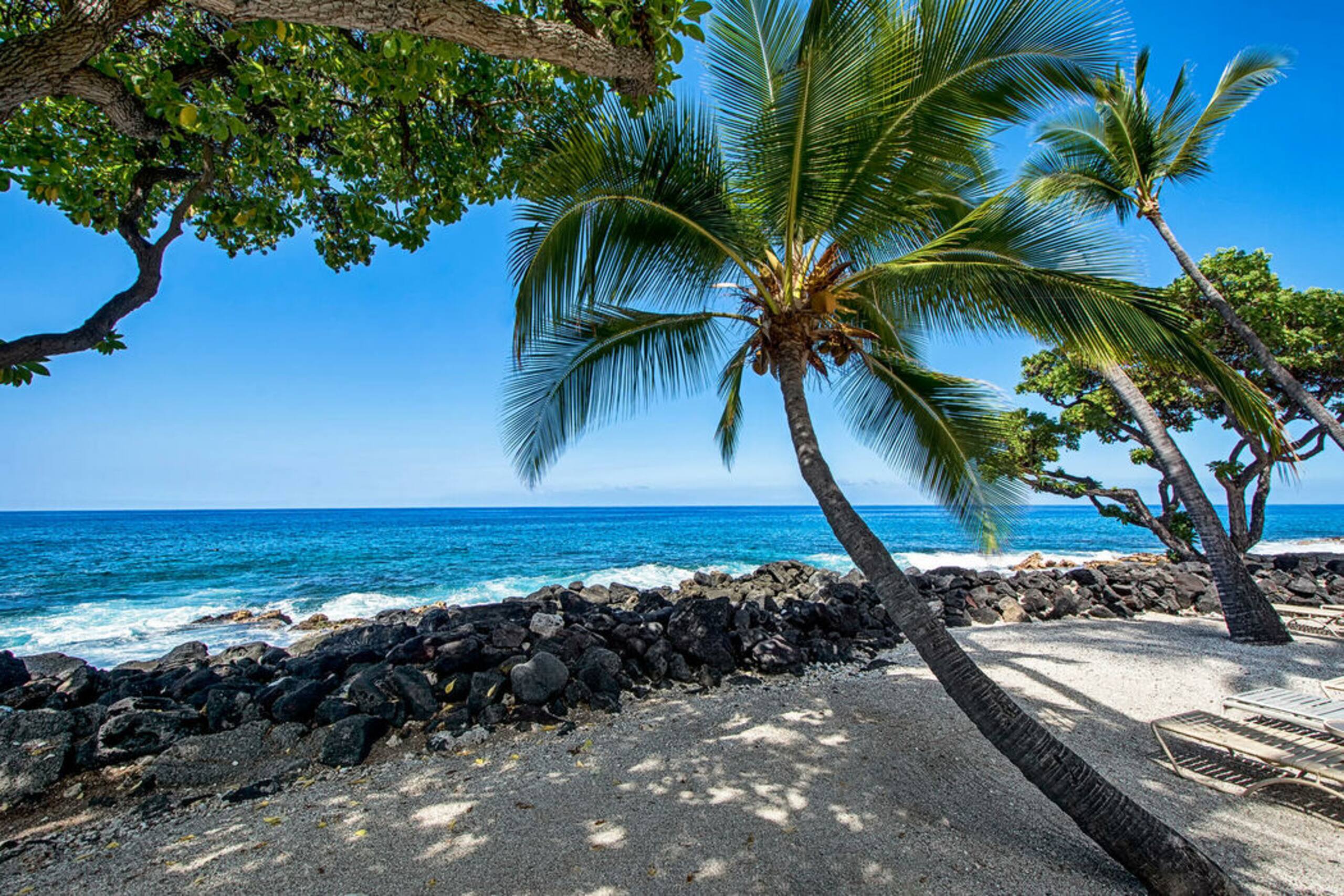 Condo in Kailua-Kona · ★4.71 · 1 bedroom · 2 beds · 1 private bath - Image 30