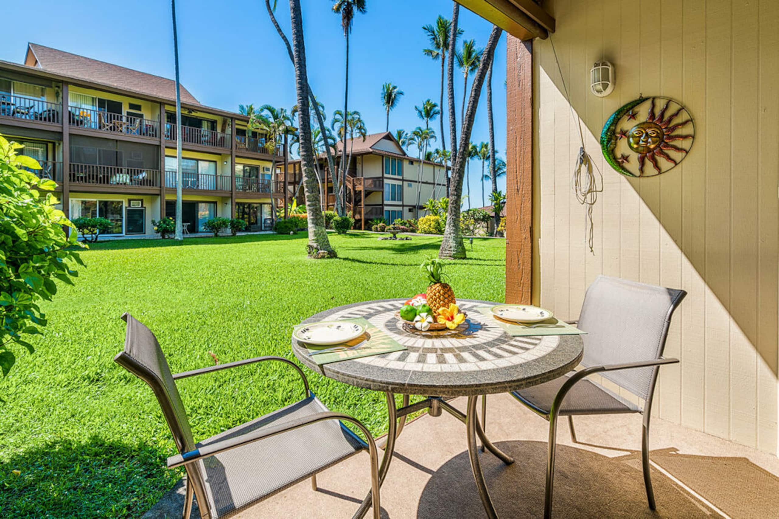 Condo in Kailua-Kona · ★4.71 · 1 bedroom · 2 beds · 1 private bath - Image 1
