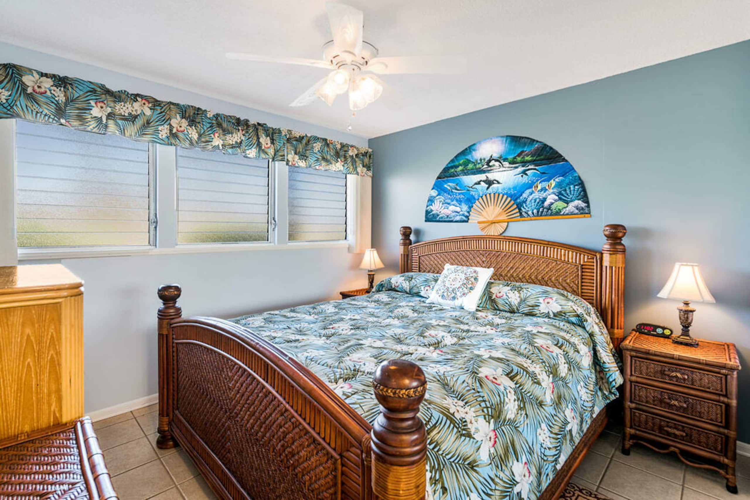 Condo in Kailua-Kona · ★4.71 · 1 bedroom · 2 beds · 1 private bath - Image 3