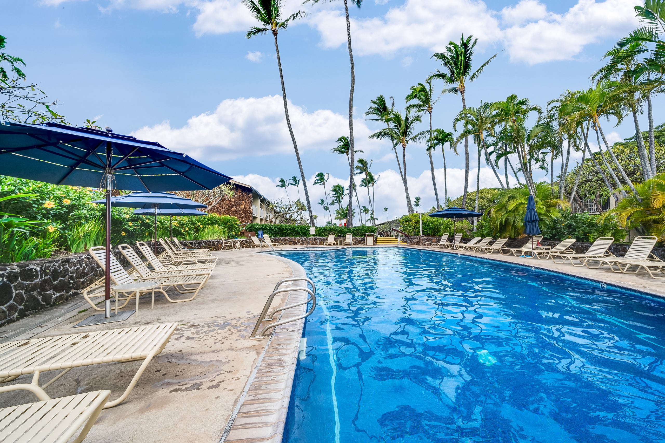 Condo in Lahaina · ★4.4 · 1 bedroom · 2 beds · 1 bath - Image 27