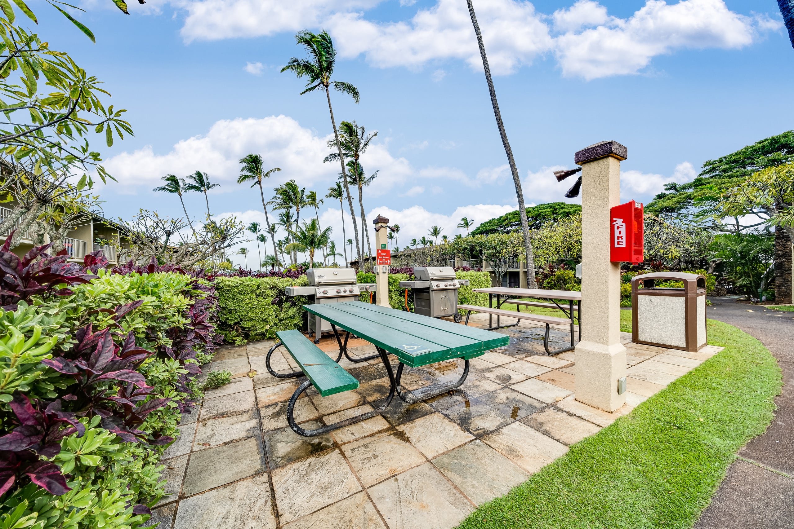 Condo in Lahaina · ★4.4 · 1 bedroom · 2 beds · 1 bath - Image 26
